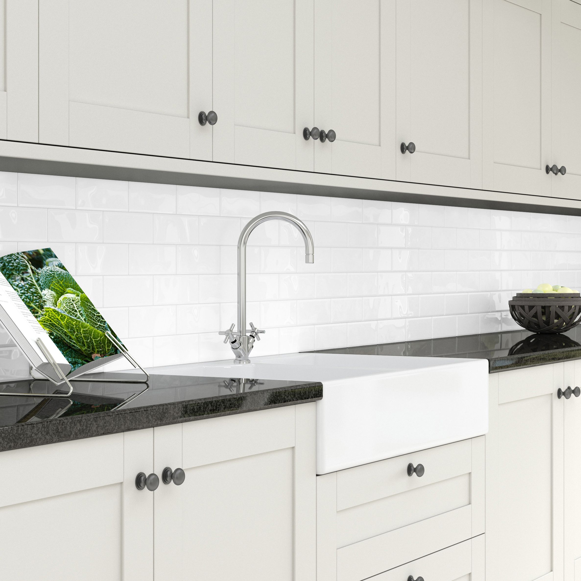 Splashwall  Bathroom Splashback Gloss White  600mm x 2420mm x 4mm