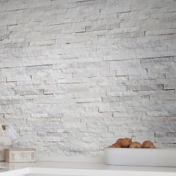 Splitface White Semi-gloss Patterned Natural stone Wall Tile, Pack of 12, (L)400mm (W)100mm