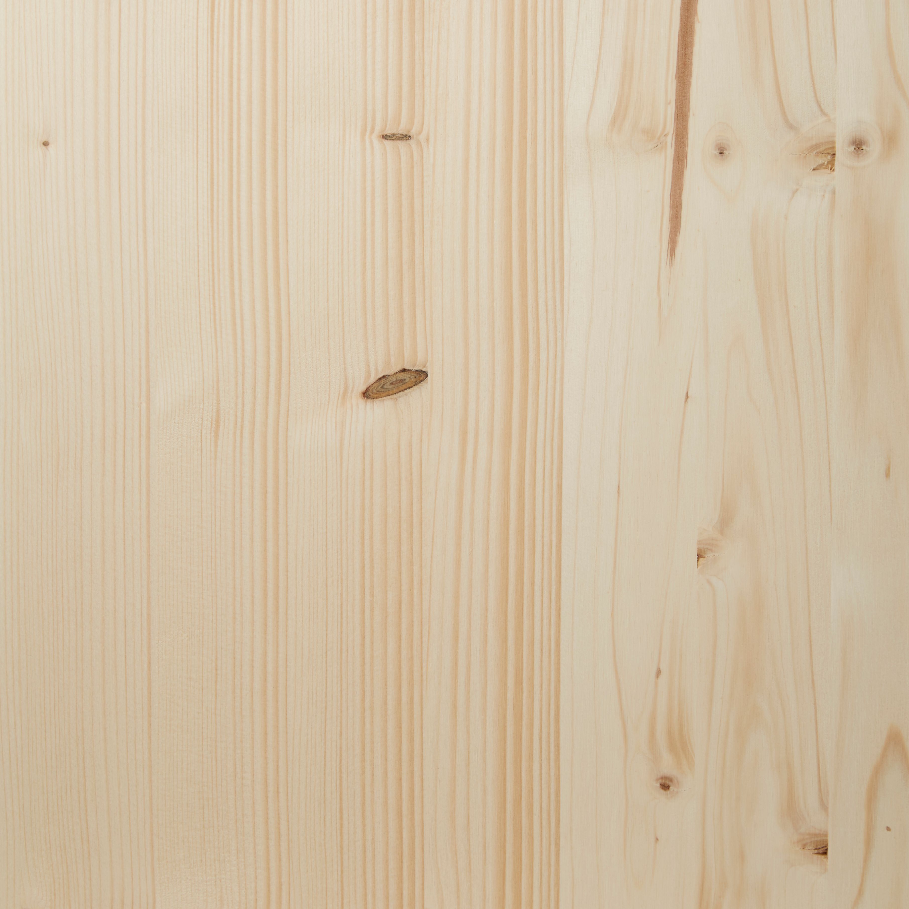 Square edge Knotty pine Furniture board, (L)2.4m (W)400mm (T)18mm
