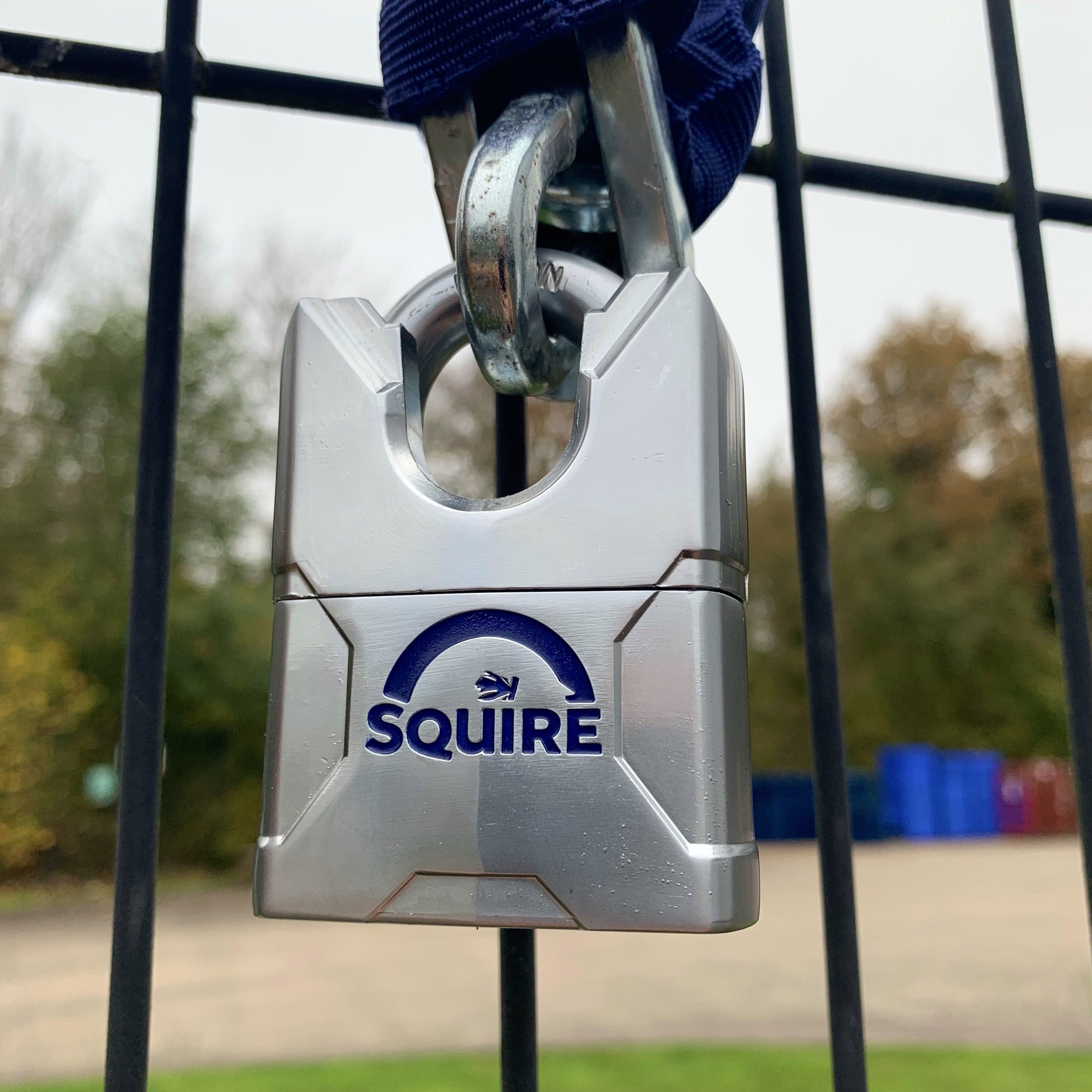 Squire Vulcan Closed shackle Padlock (W)50mm