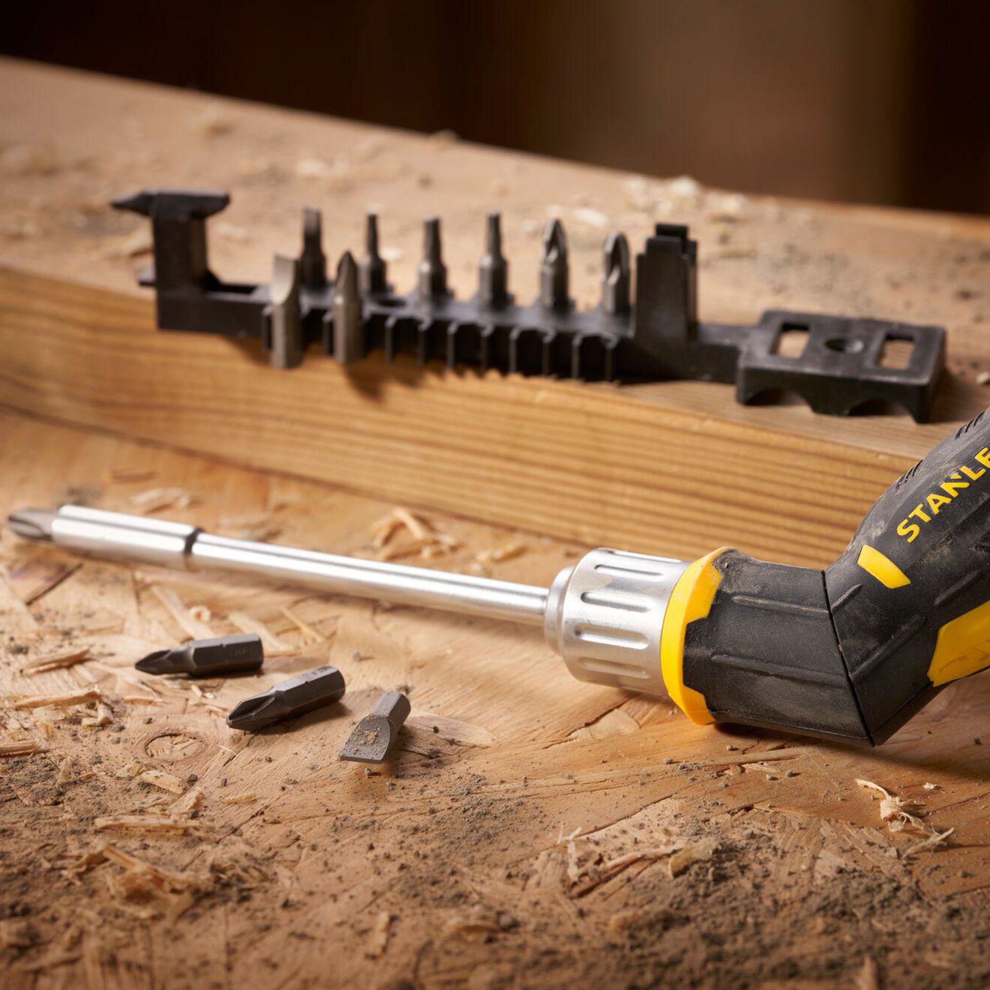Stanley 13 Piece Multi-bit ratchet screwdriver Set