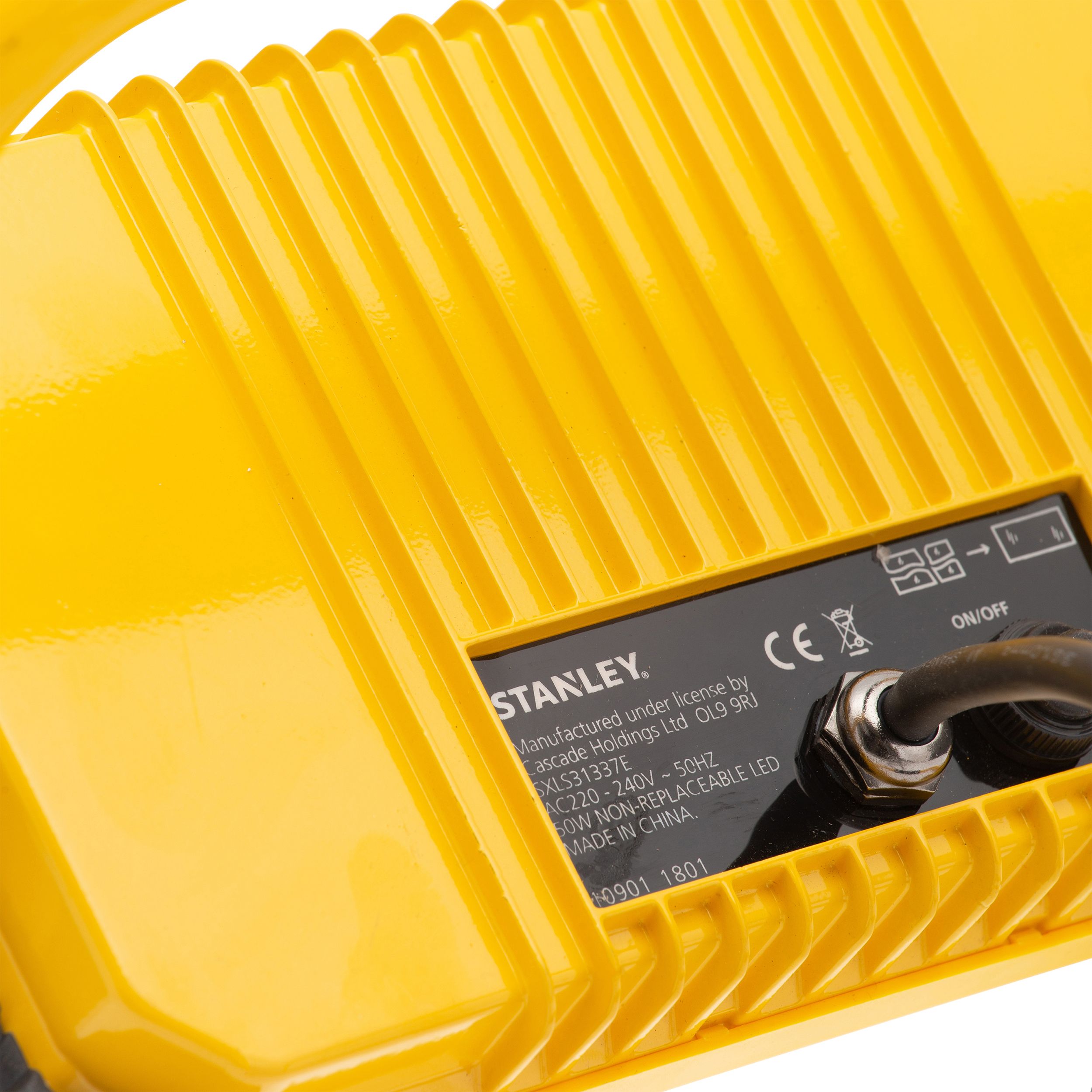 Stanley 50W 3900lm Corded Integrated LED Folding Work light