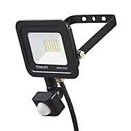 Stanley Black Mains-powered Cool white Outdoor LED PIR Floodlight 1600lm