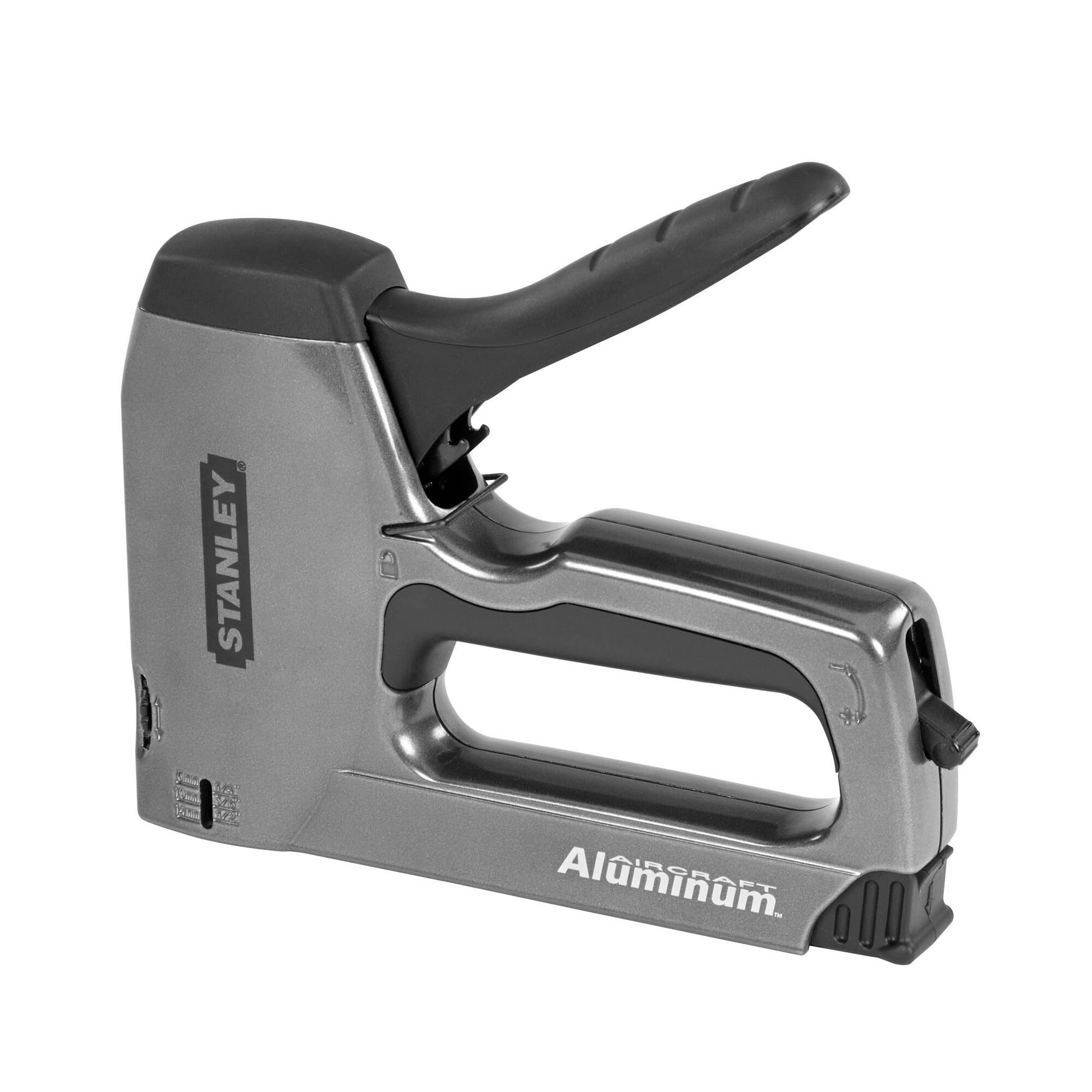 Heavy duty deals stapler b&q