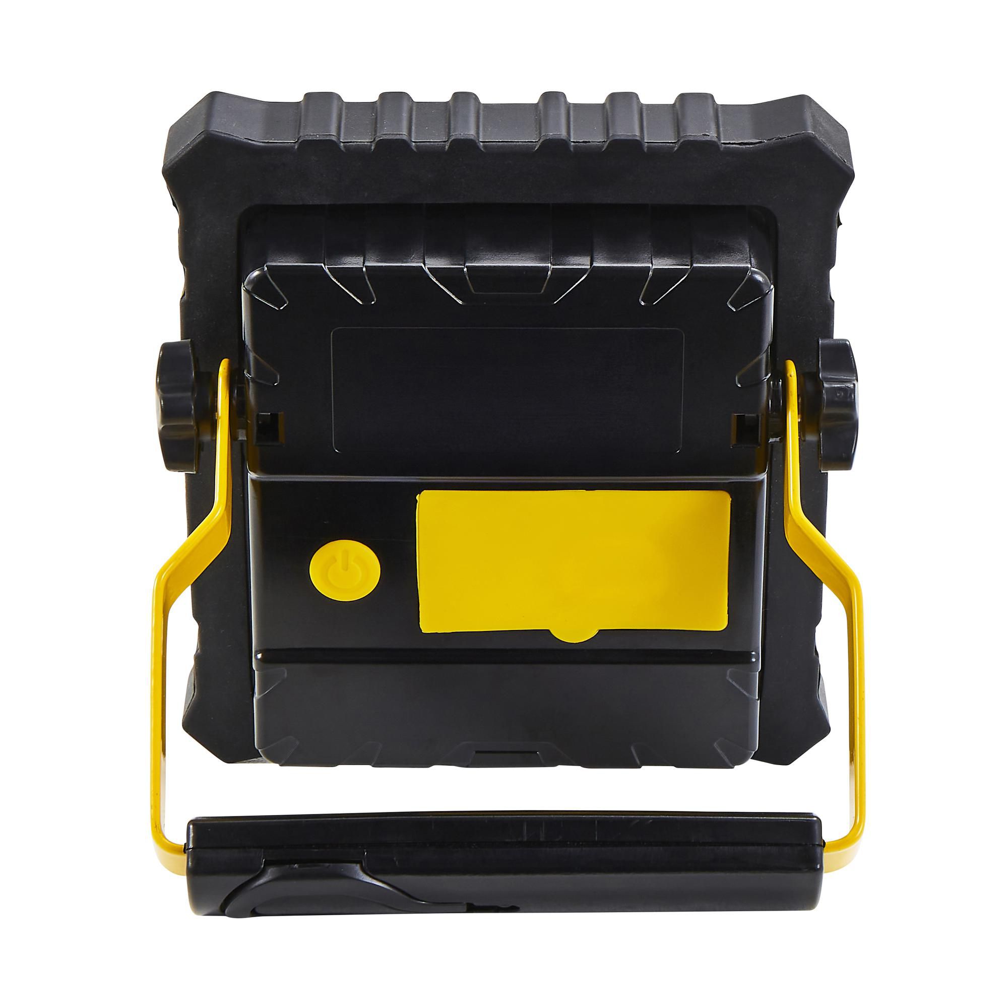 Stanley Indestructible 3.7V 10W Cordless Integrated LED