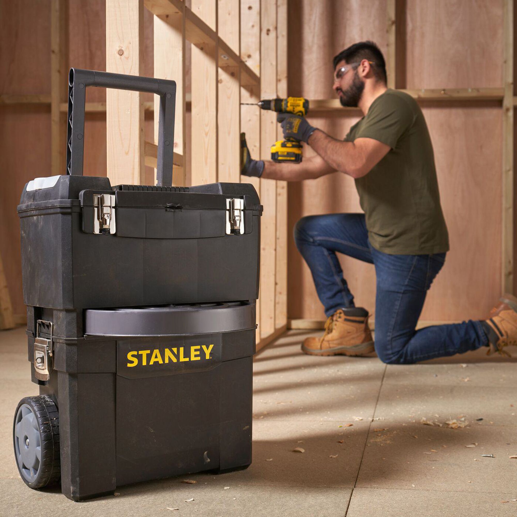 Stanley Polypropylene 4 compartment Trolley & toolbox (H)638mm (W)296mm  (D)470mm