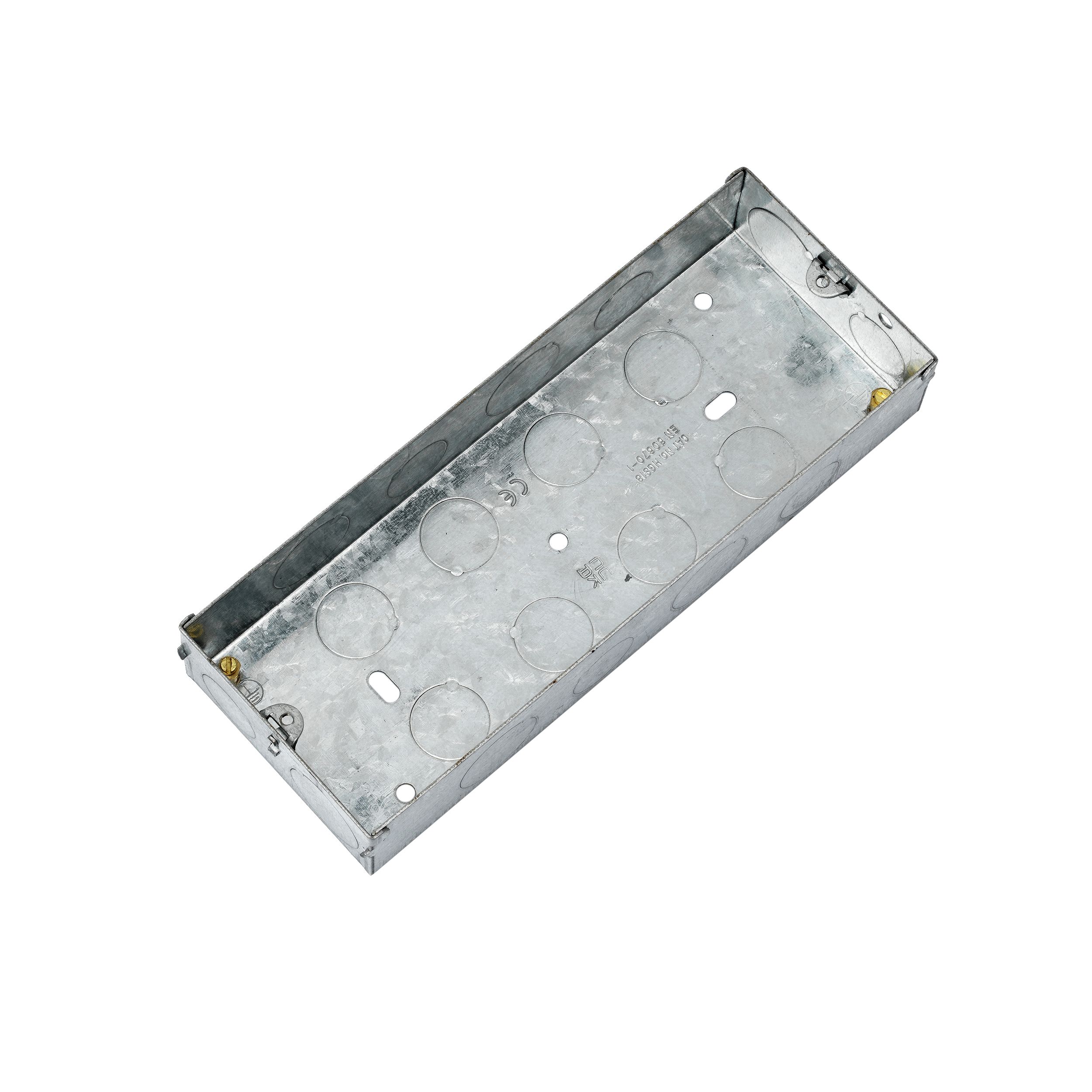 Steel 35mm Triple Moulded box | DIY at B&Q