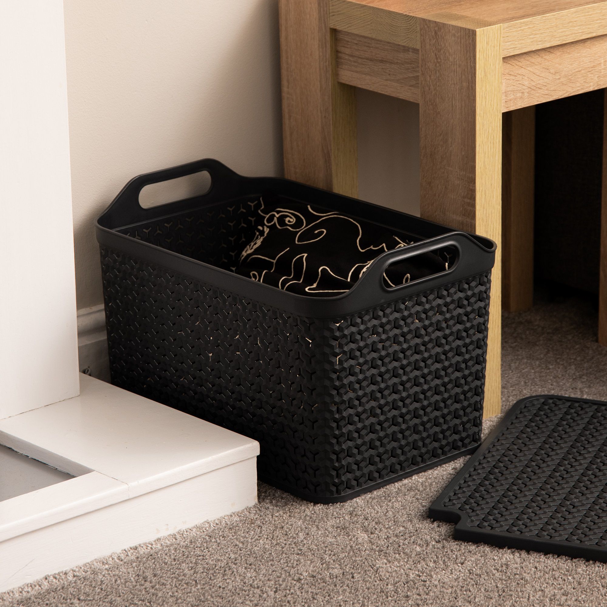 Strata Urban Dark grey Plastic Stackable Storage basket & Lid (H)29cm (W)30cm (D)43.5cm