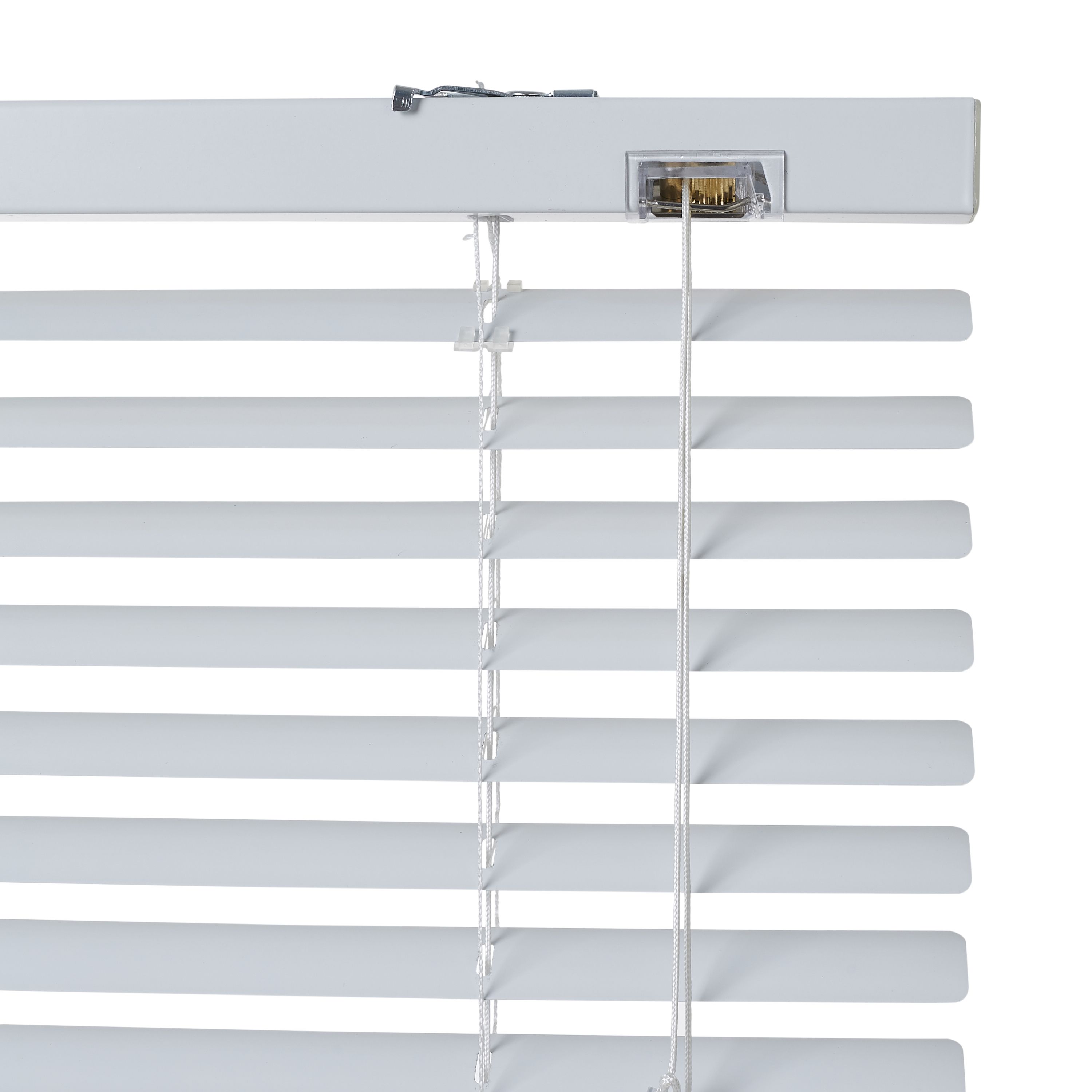 Studio White Aluminium Venetian Blind (W)55cm (L)180cm