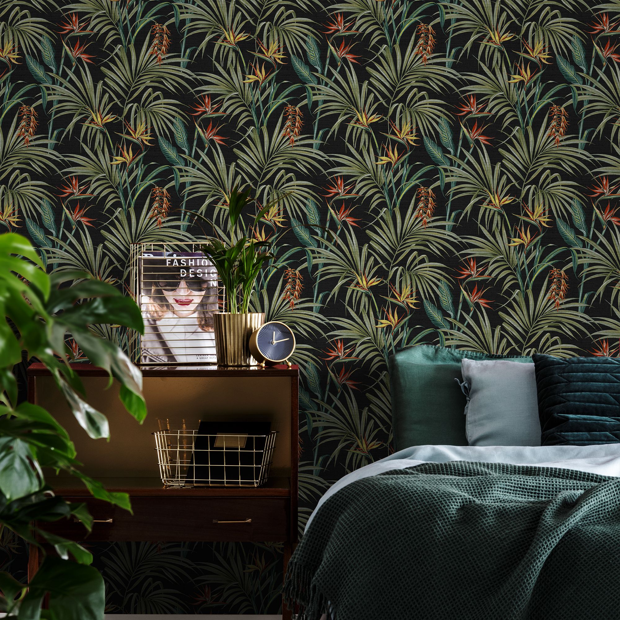 Superfresco Easy Sterlitzia Multicolour Leaves Smooth Wallpaper