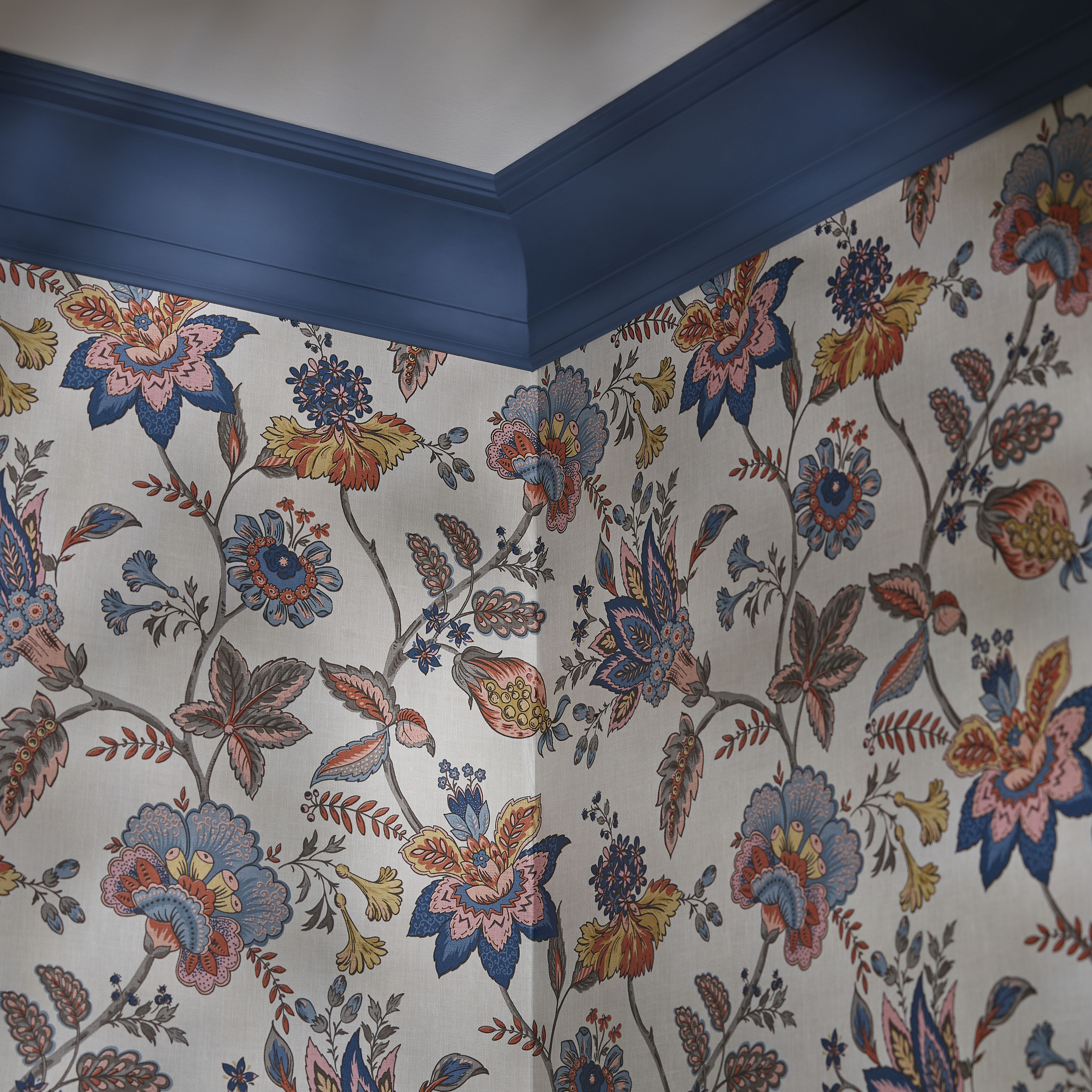 Superfresco Easy Tapestry Cream Smooth Wallpaper