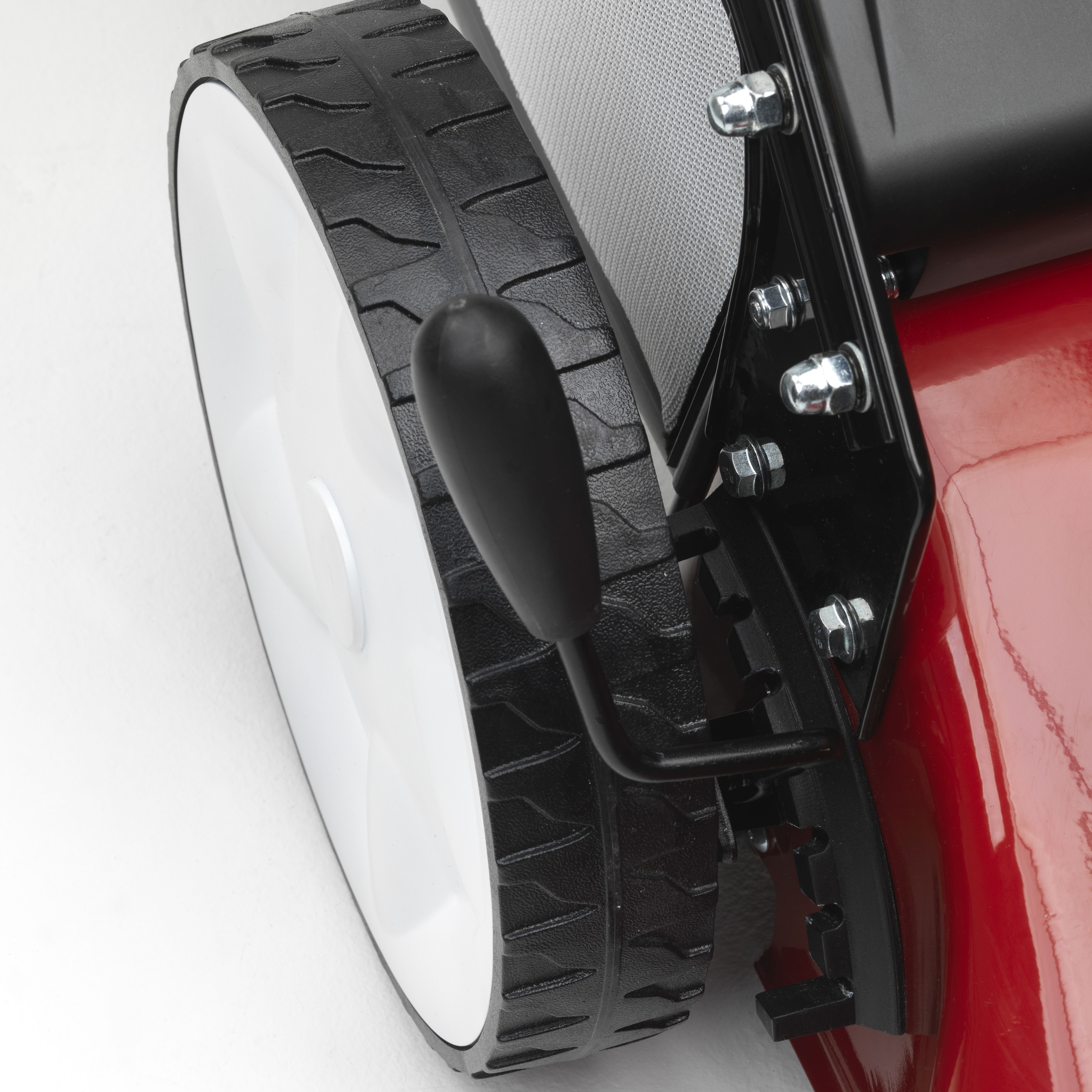 Toro 20945 140cc Petrol Lawnmower DIY at B Q