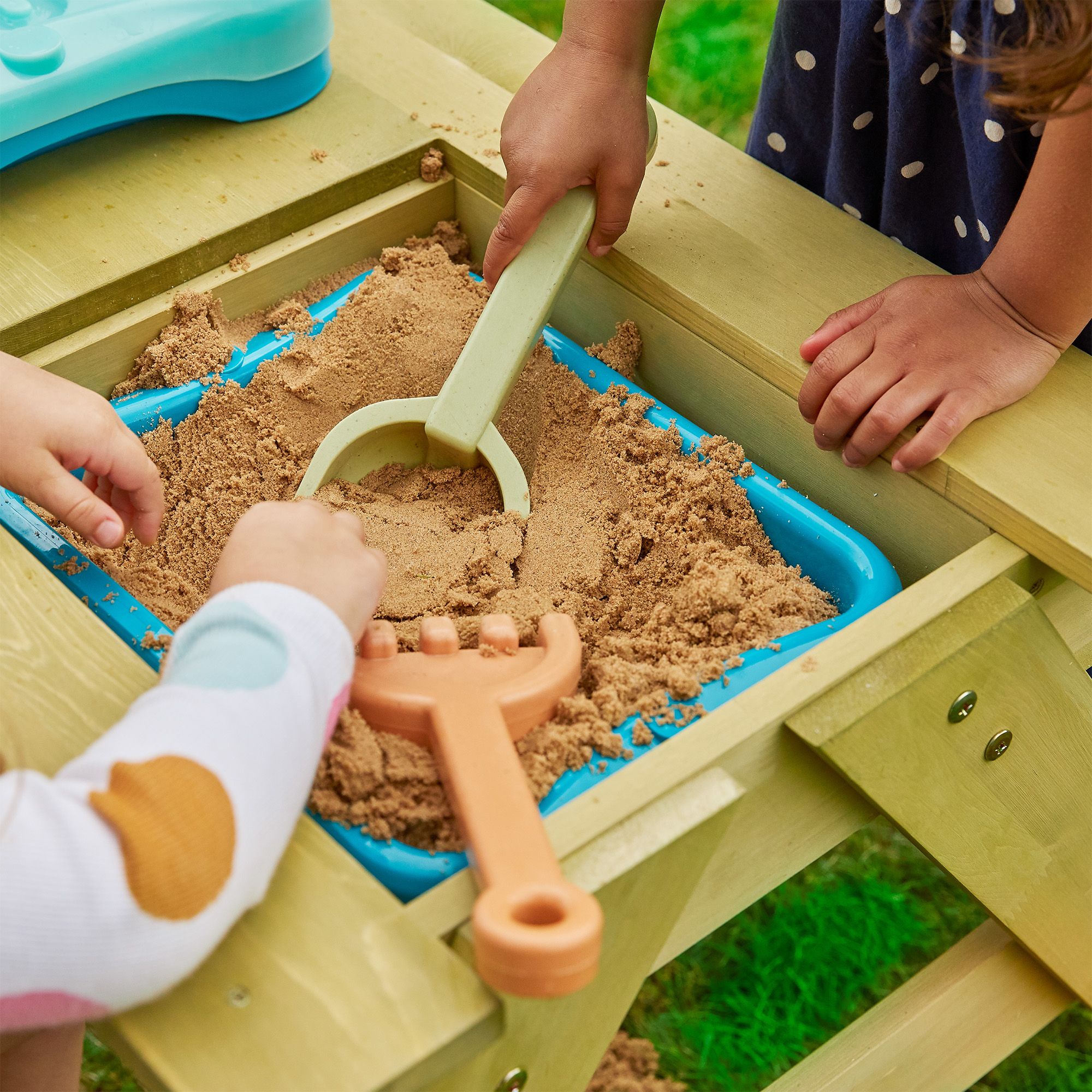 TP Toys Splash Play Timber Sand water picnic table