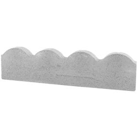 Traditional Scalloped Grey Paving edging (H)150mm (T)50mm