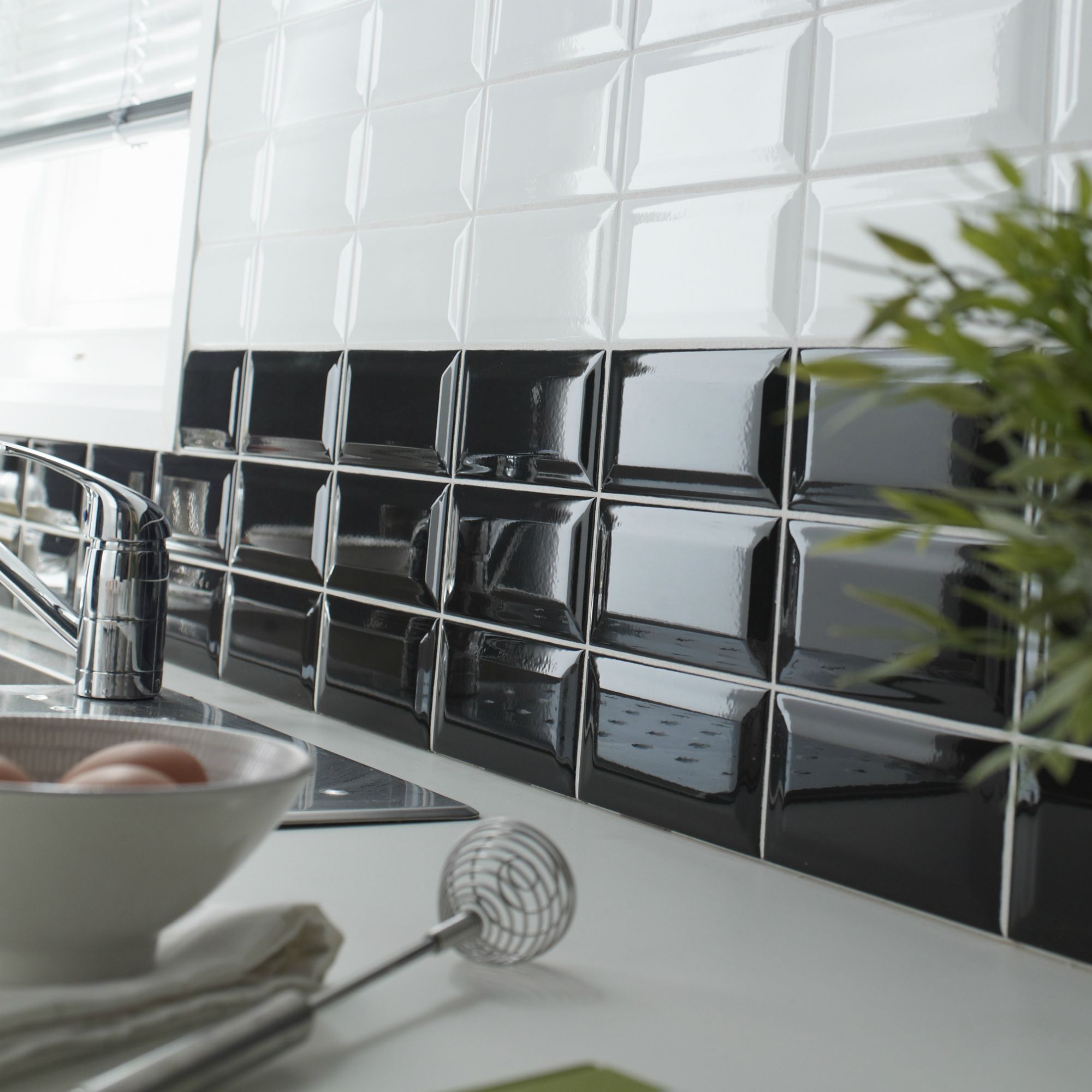 Trentie Black Gloss Metro Ceramic Wall Tile Sample | DIY at B&Q