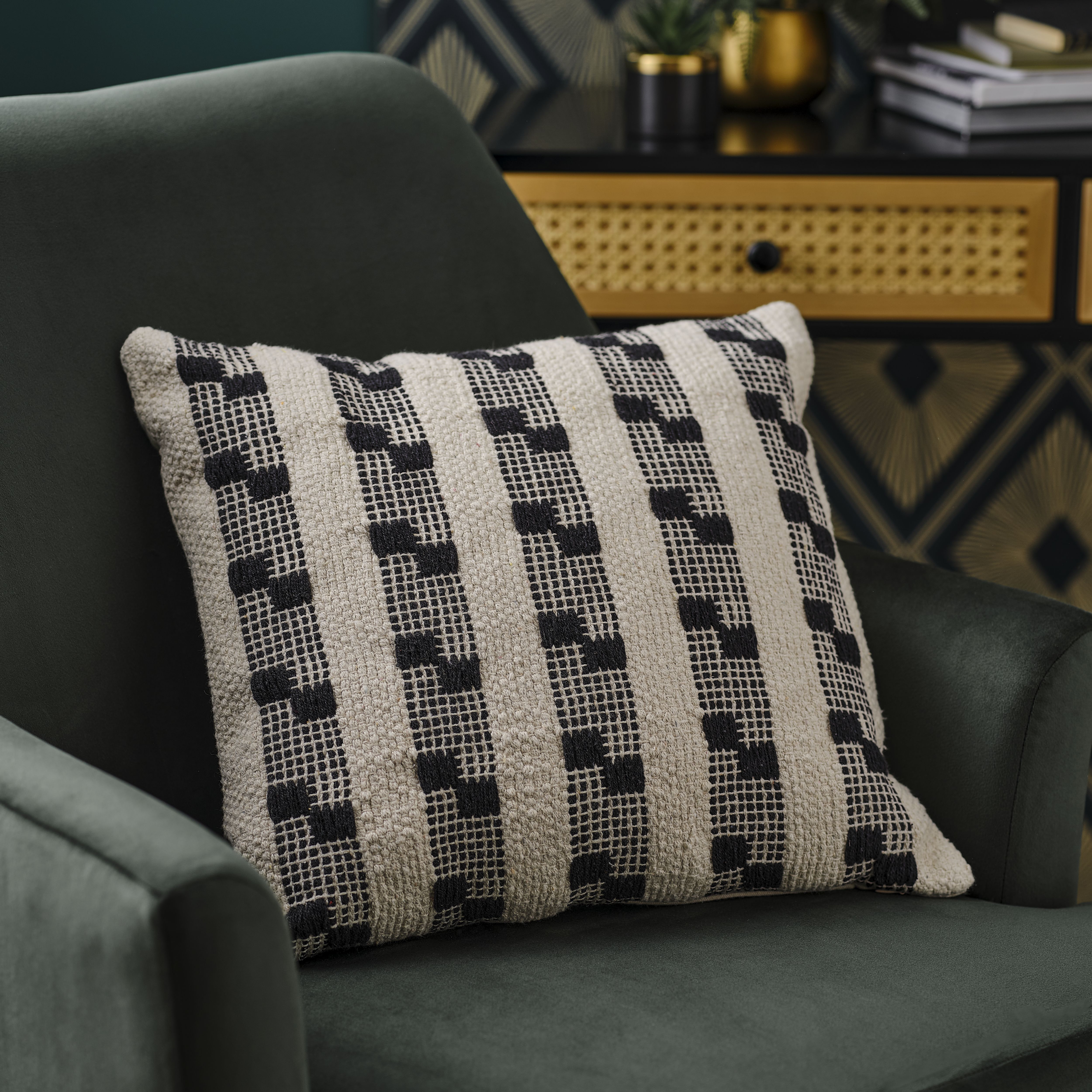 Udapur Black & White Rug stripe Woven effect Indoor Cushion, (L)45cm x (W)45cm