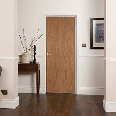 Unglazed Traditional Oak veneer Internal Hardwood Door, (H)2040mm (W)726mm (T)40mm