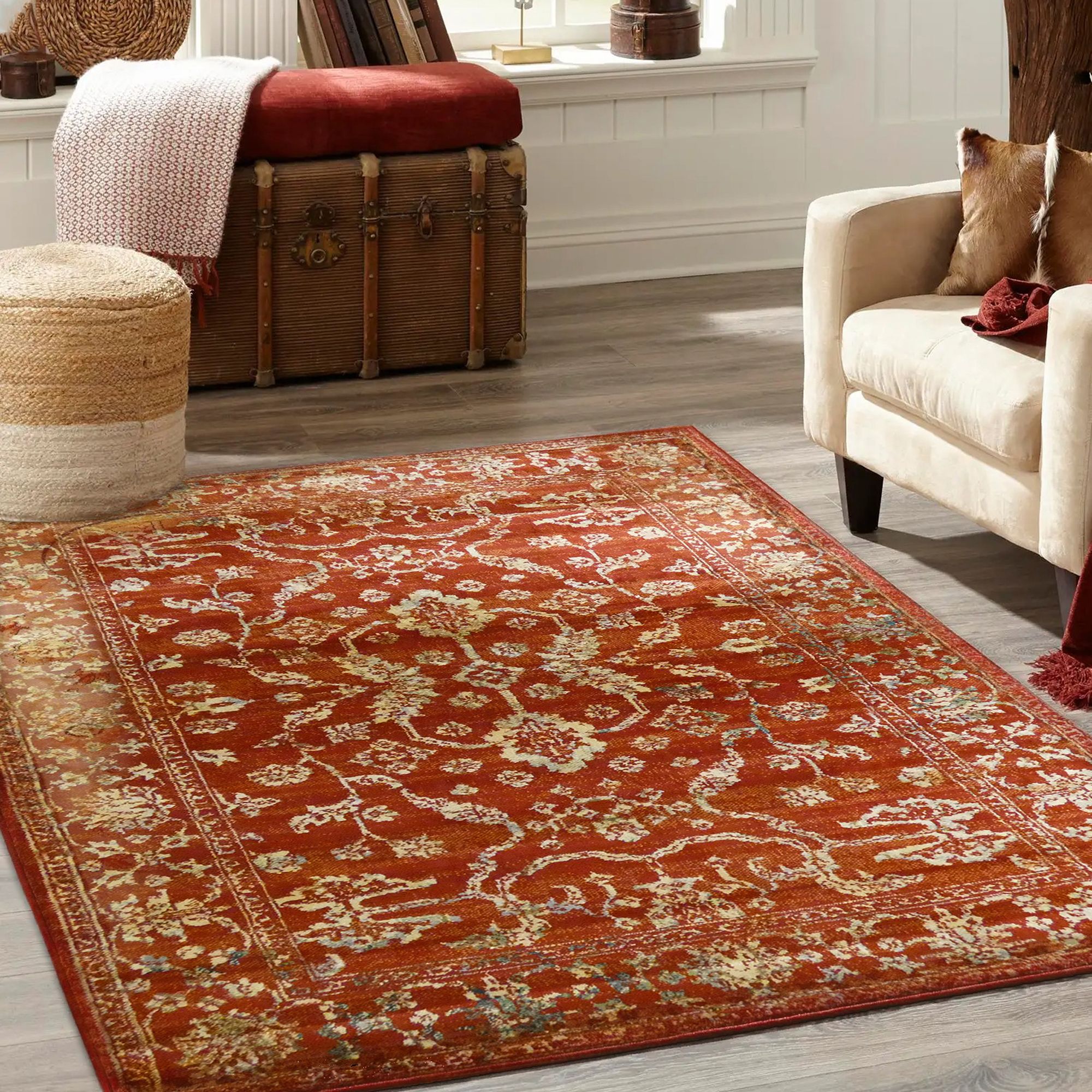 Valeria Red & Cream Traditional Medium Rug, (L)170cm x (W)120cm | DIY ...