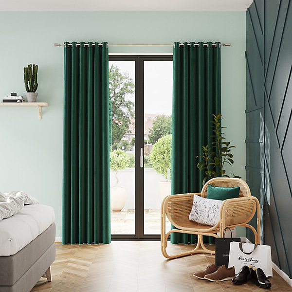Valgreta Dark green Velvet Lined Eyelet Curtain (W)16.7cm (L Valgreta Dark green Velvet Lined Eyelet Curtain (W)16.7cm (L