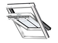 Velux Pivothung White Timber Centre pivot Roof window, (H)980mm (W)550mm