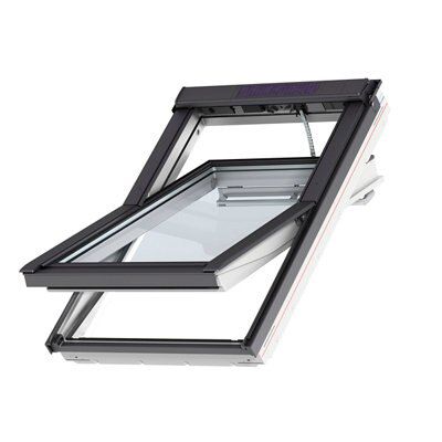 Velux White Timber Centre pivot Roof window, (H)980mm (W)550mm