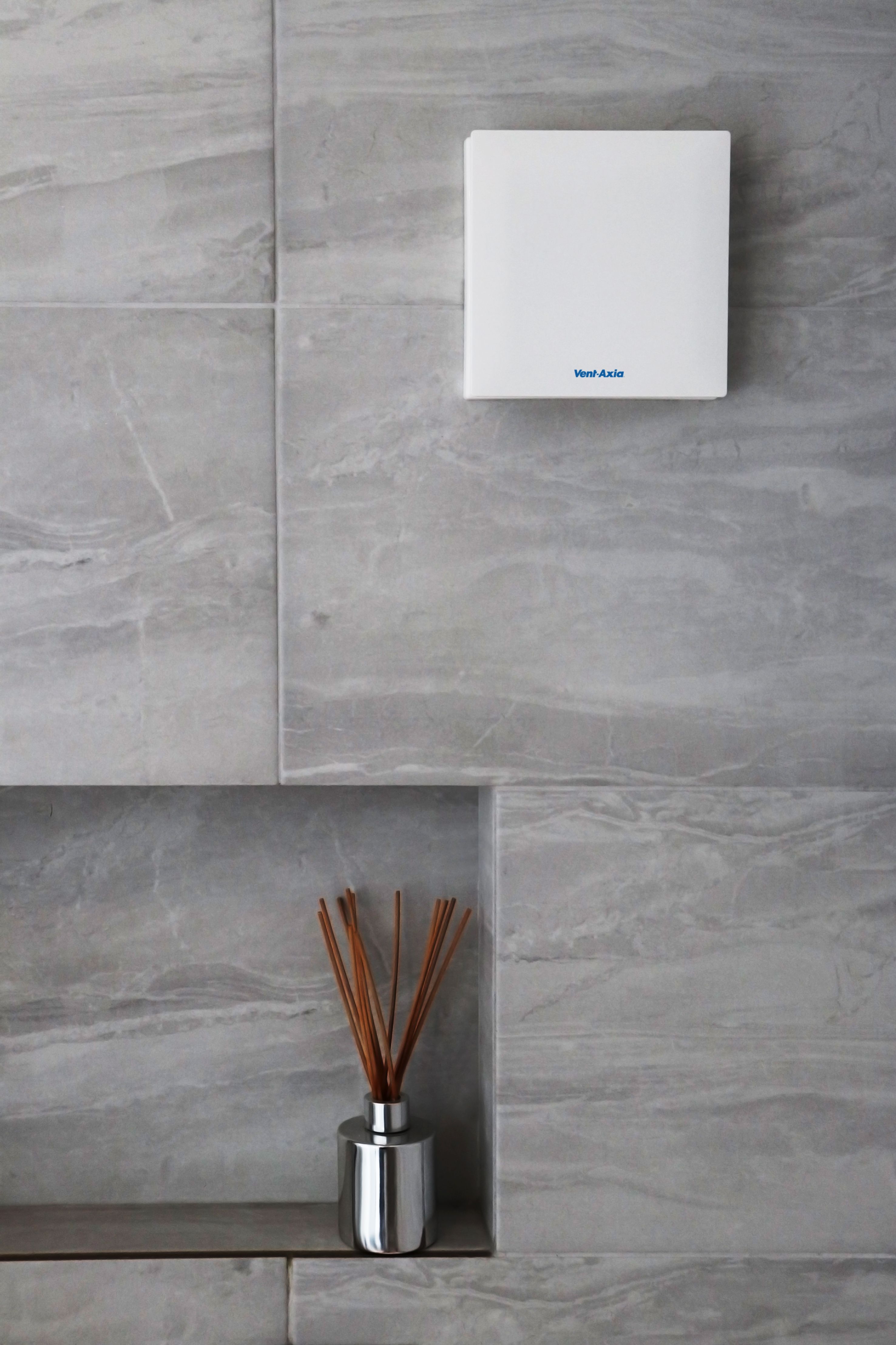 Vent-Axia 251410 100mm (4") Axial Bathroom Extractor Fan with Timer White 240V - 5