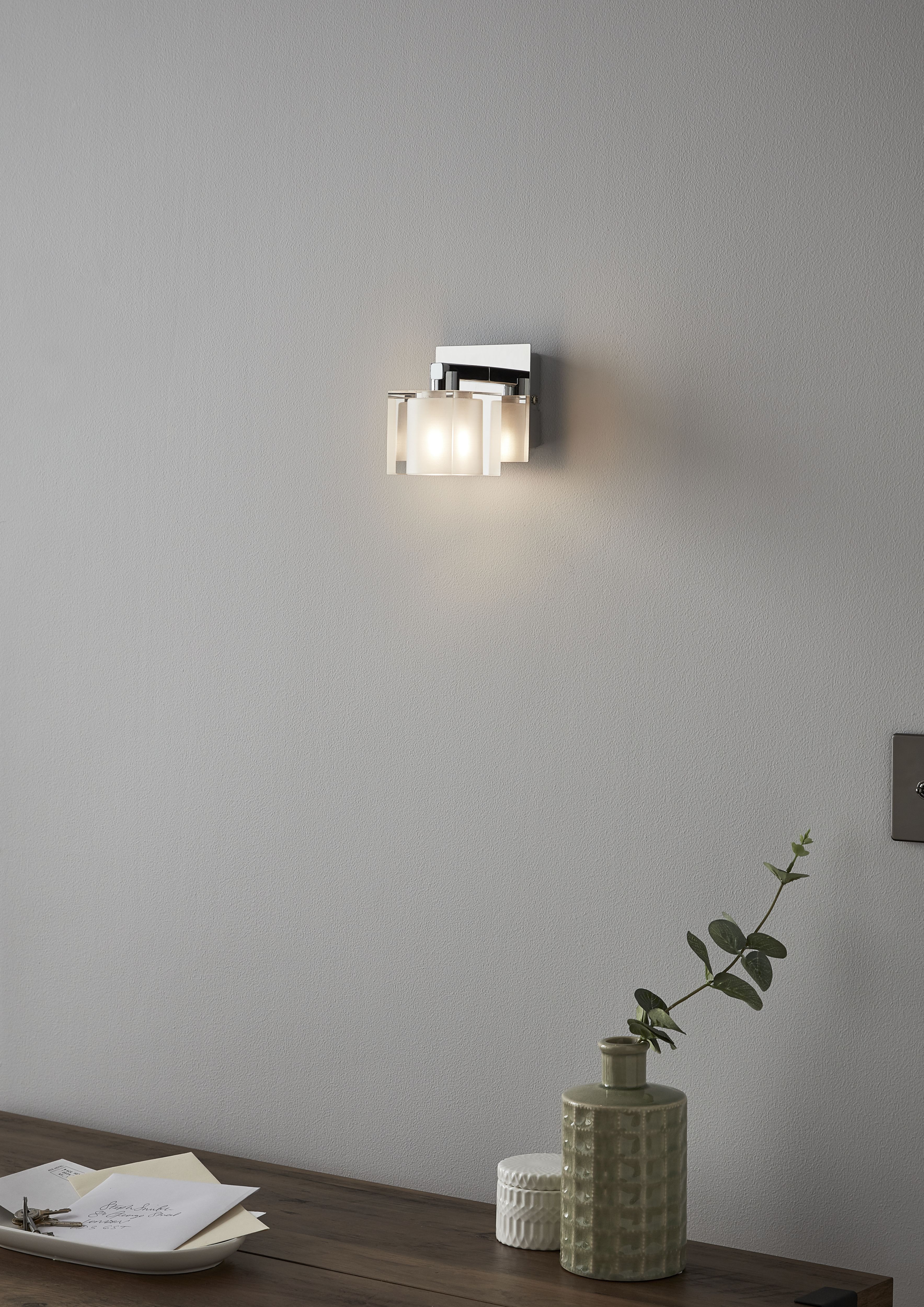 Vergam Clear & Grey Chrome effect Wired Wall light
