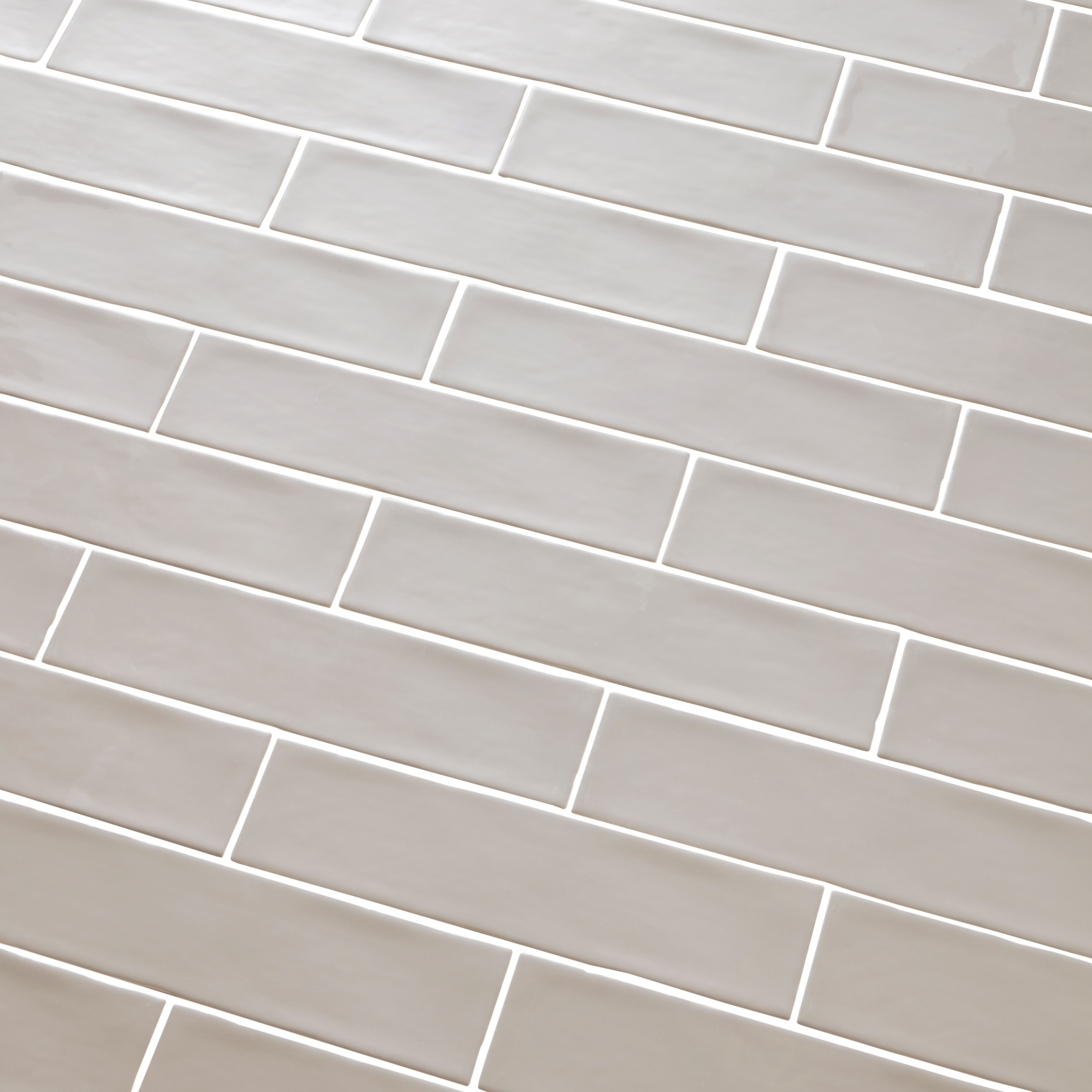 Vernisse Grey Gloss Ceramic Indoor Wall Tile Sample