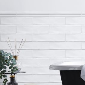 Vernisse White Ceramic Border tile, (L)300mm (W)50mm