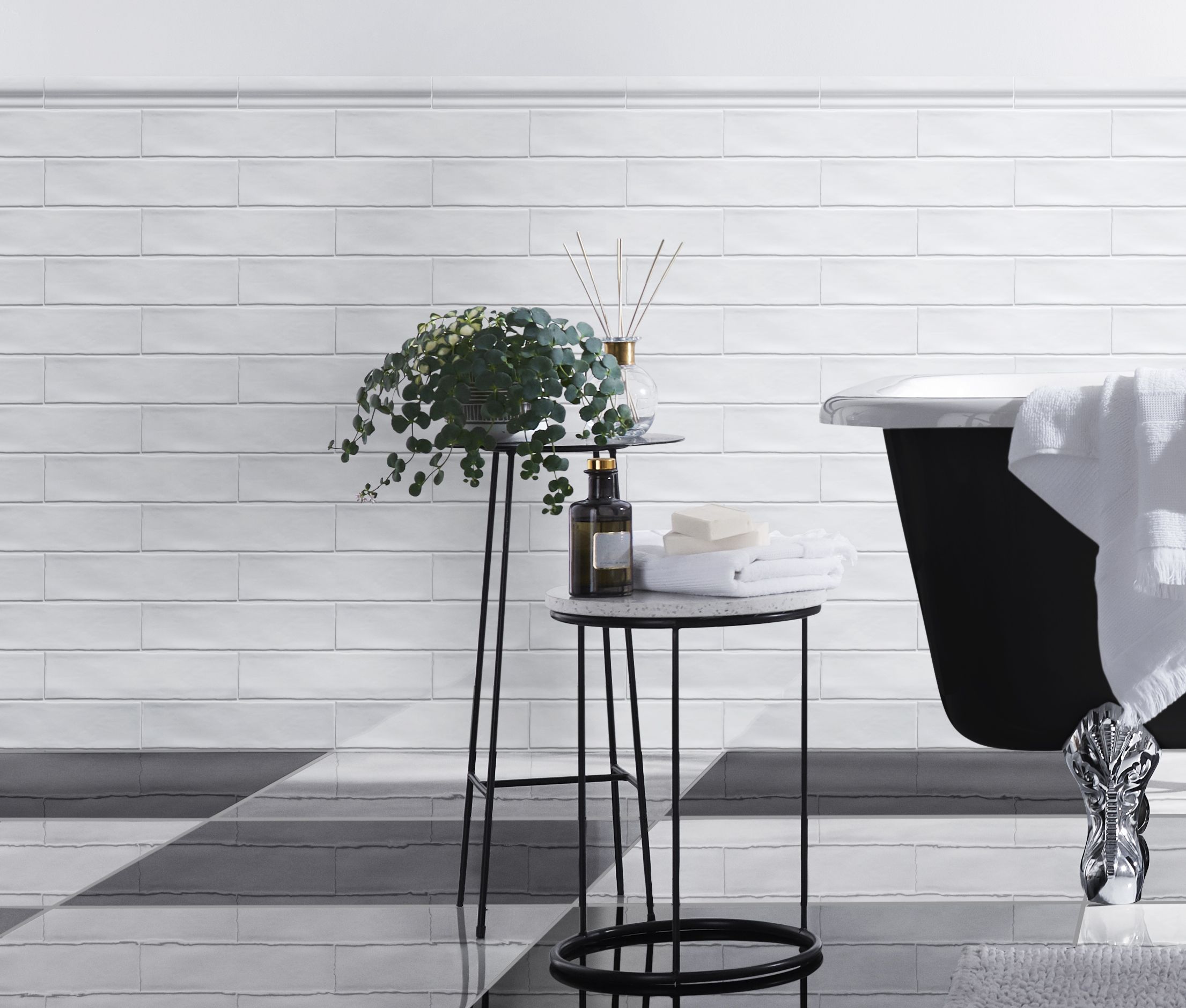 Vernisse White Gloss Plain Embossed Ceramic Indoor Wall Tile - 7