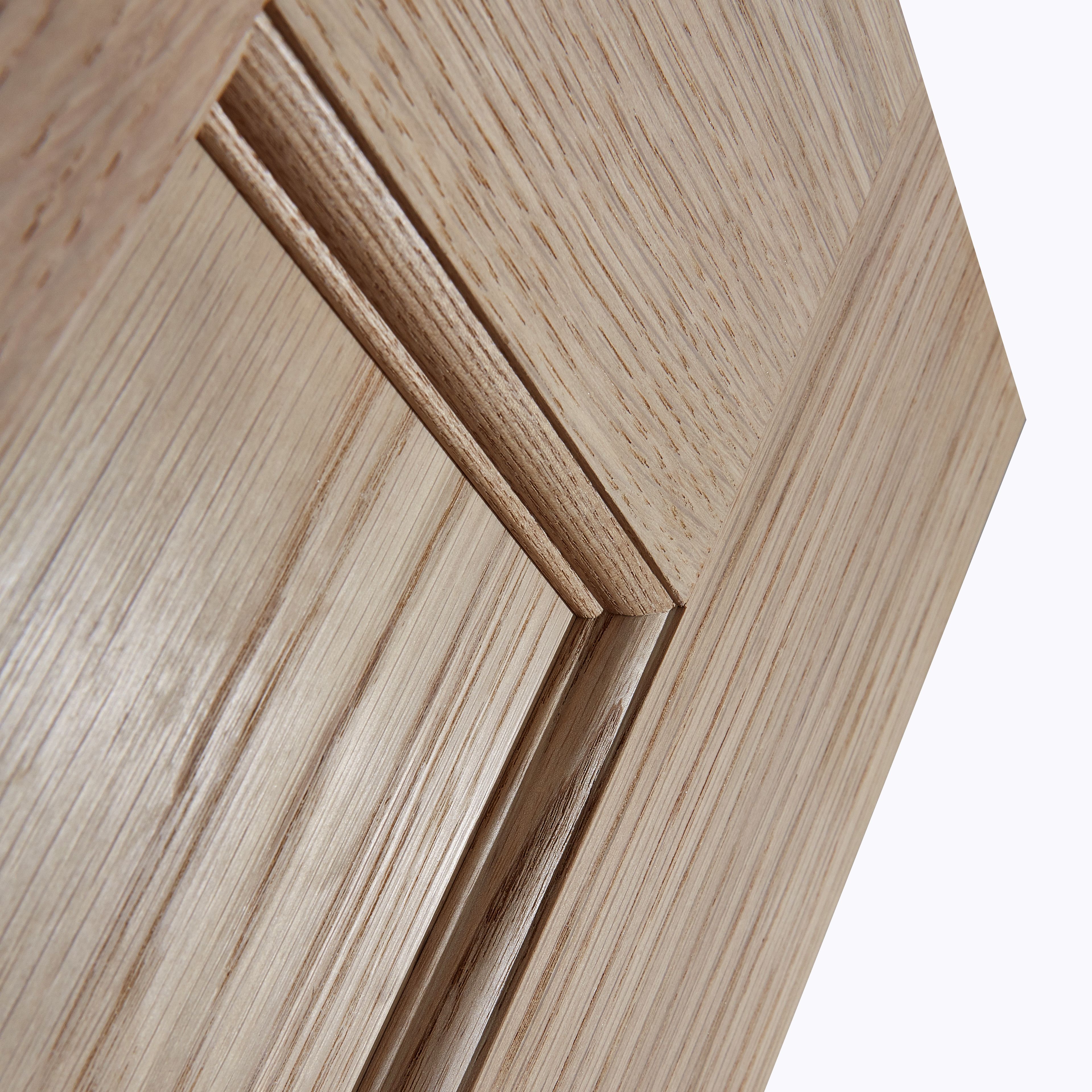 Vertical 3 panel Unglazed Contemporary White oak veneer Internal Door, (H)1981mm (W)838mm (T)35mm