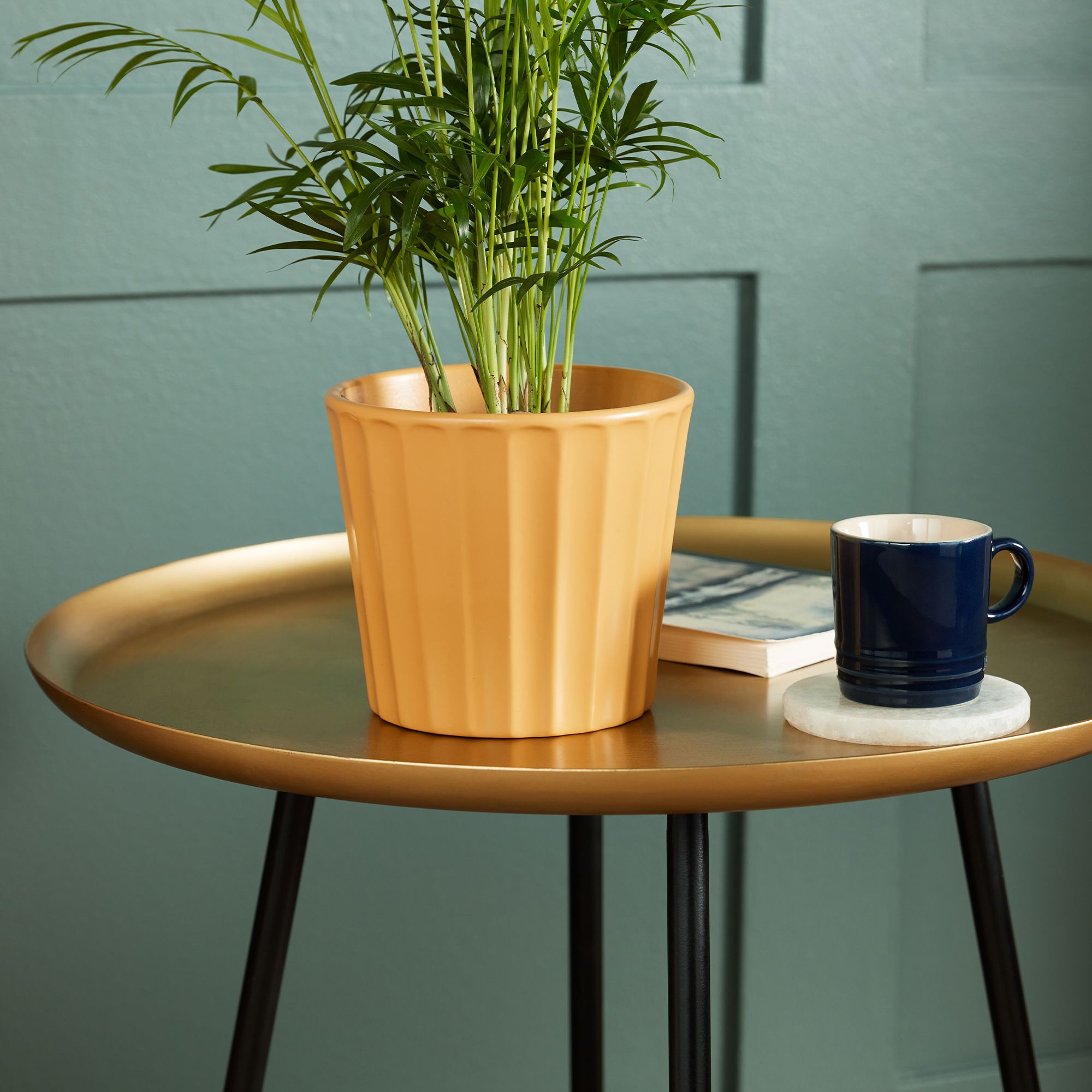 Verve Golden Apricot Yellow Ribbed Clay Plant pot (Dia) 14.5cm, (H)13cm