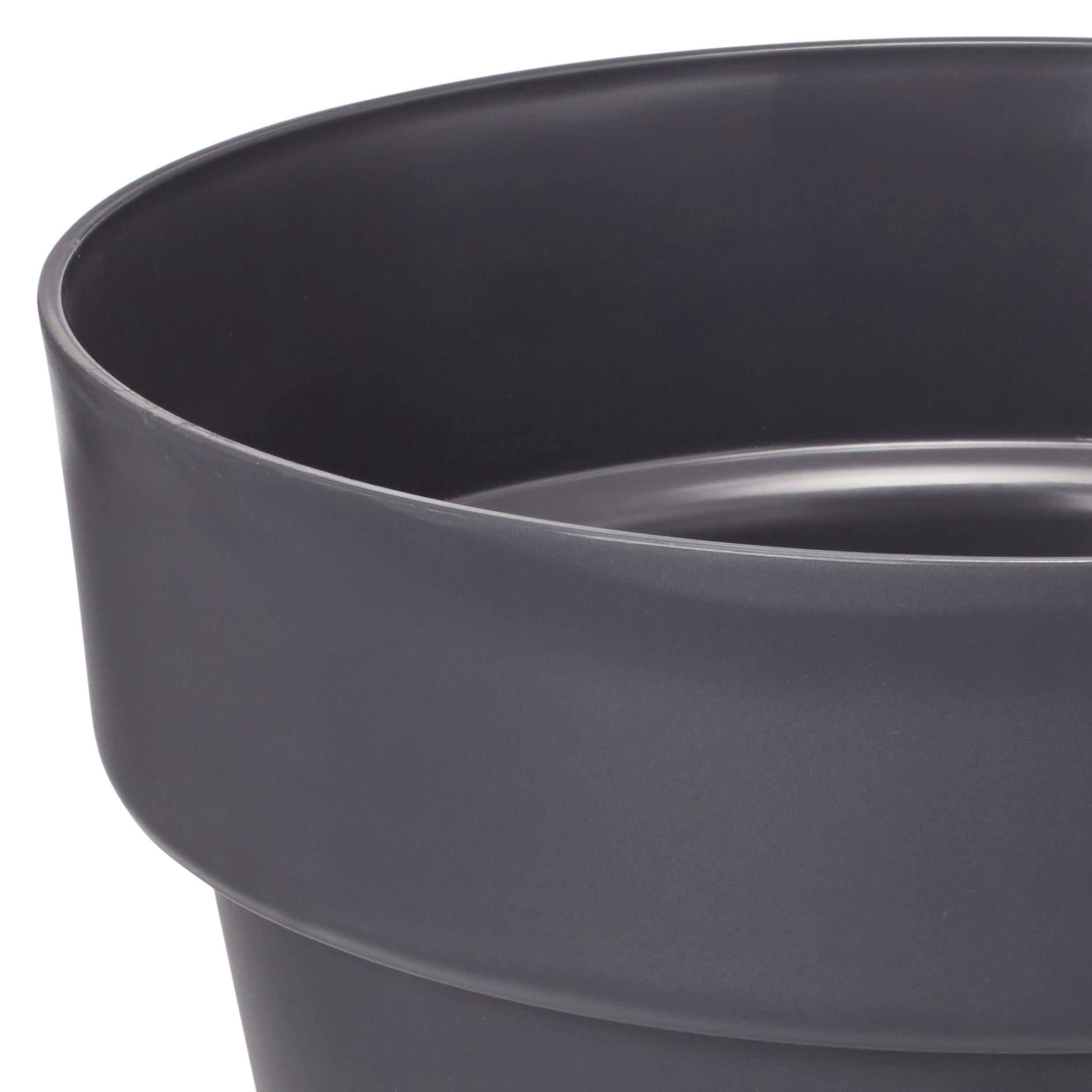 Verve Nurgul Matt Dark grey Tall Plastic Plant pot (Dia) 46cm, (H)57.7cm, 55L