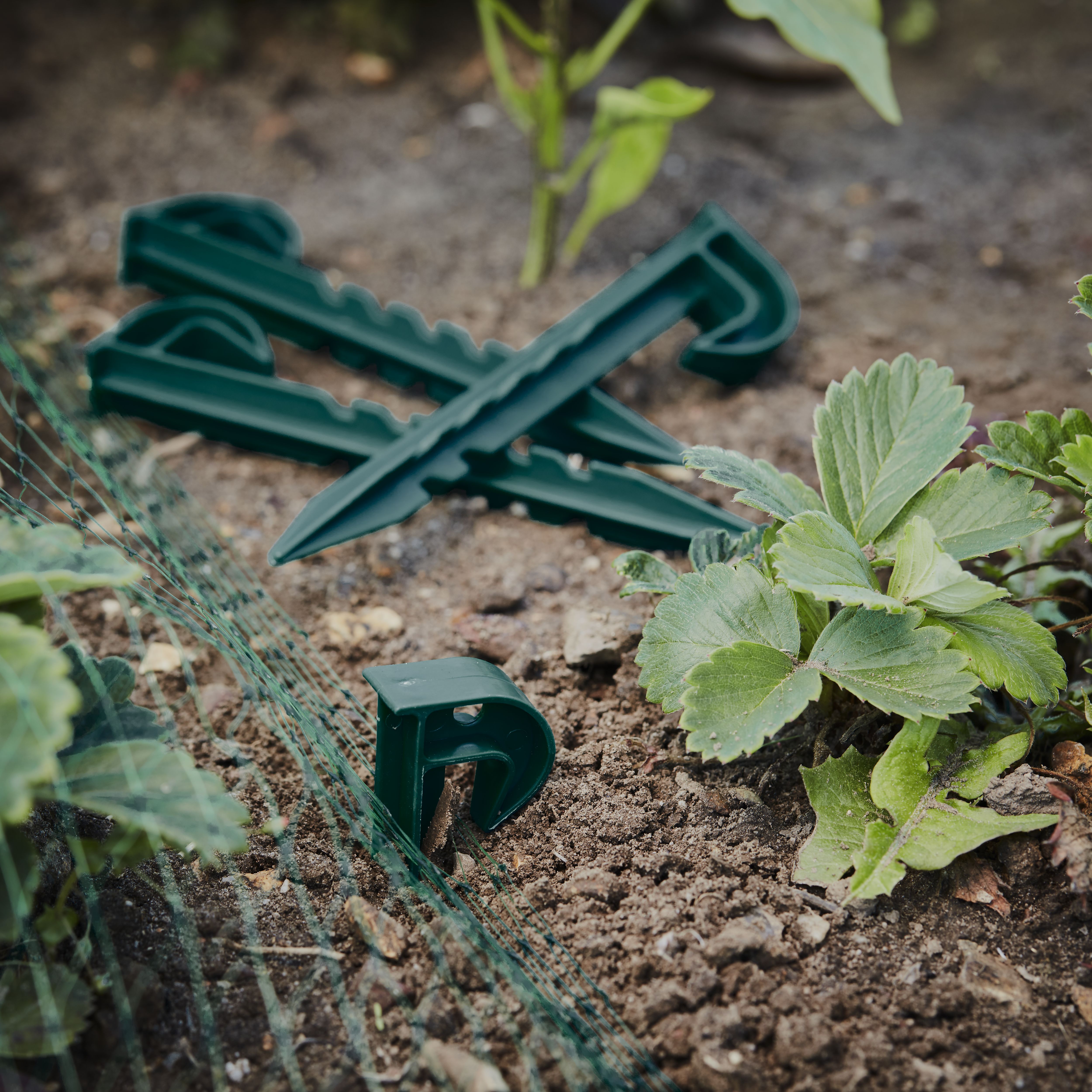 Verve Plastic Landscaping fabric peg (L)150mm, Pack of 10