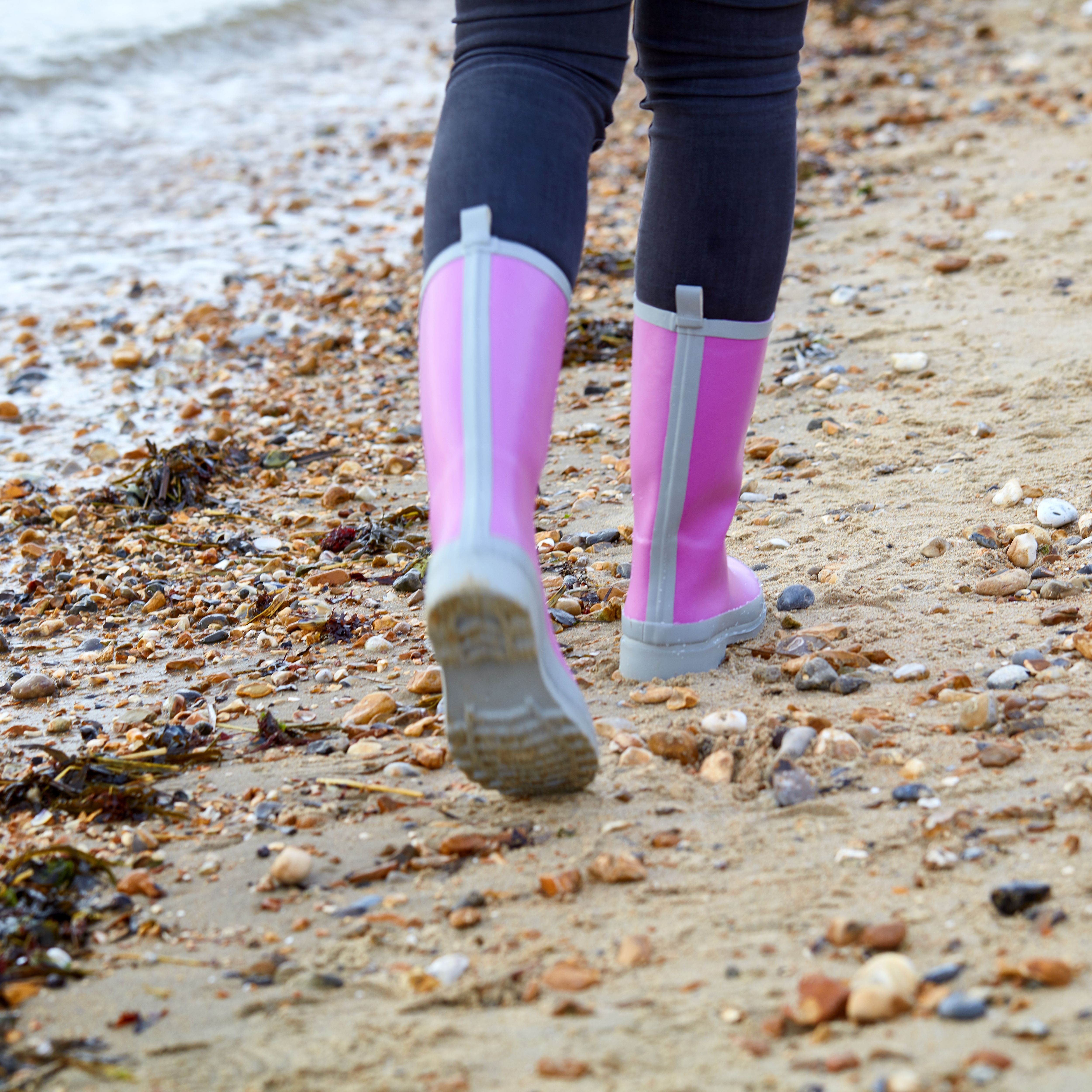 Purple wellies size 6 deals