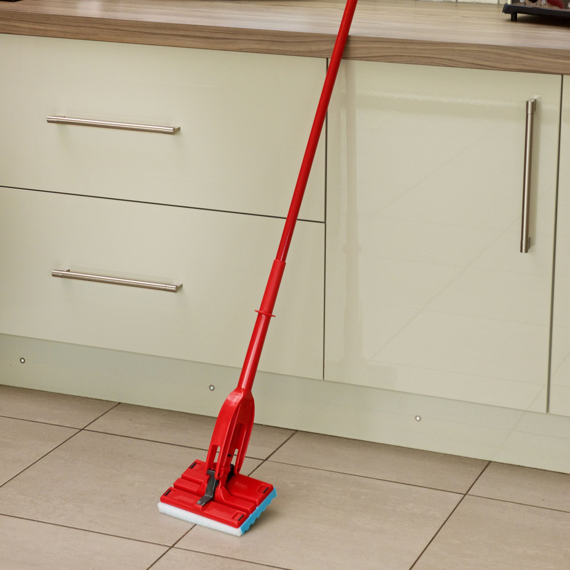 Vileda Magic Mop and Handle