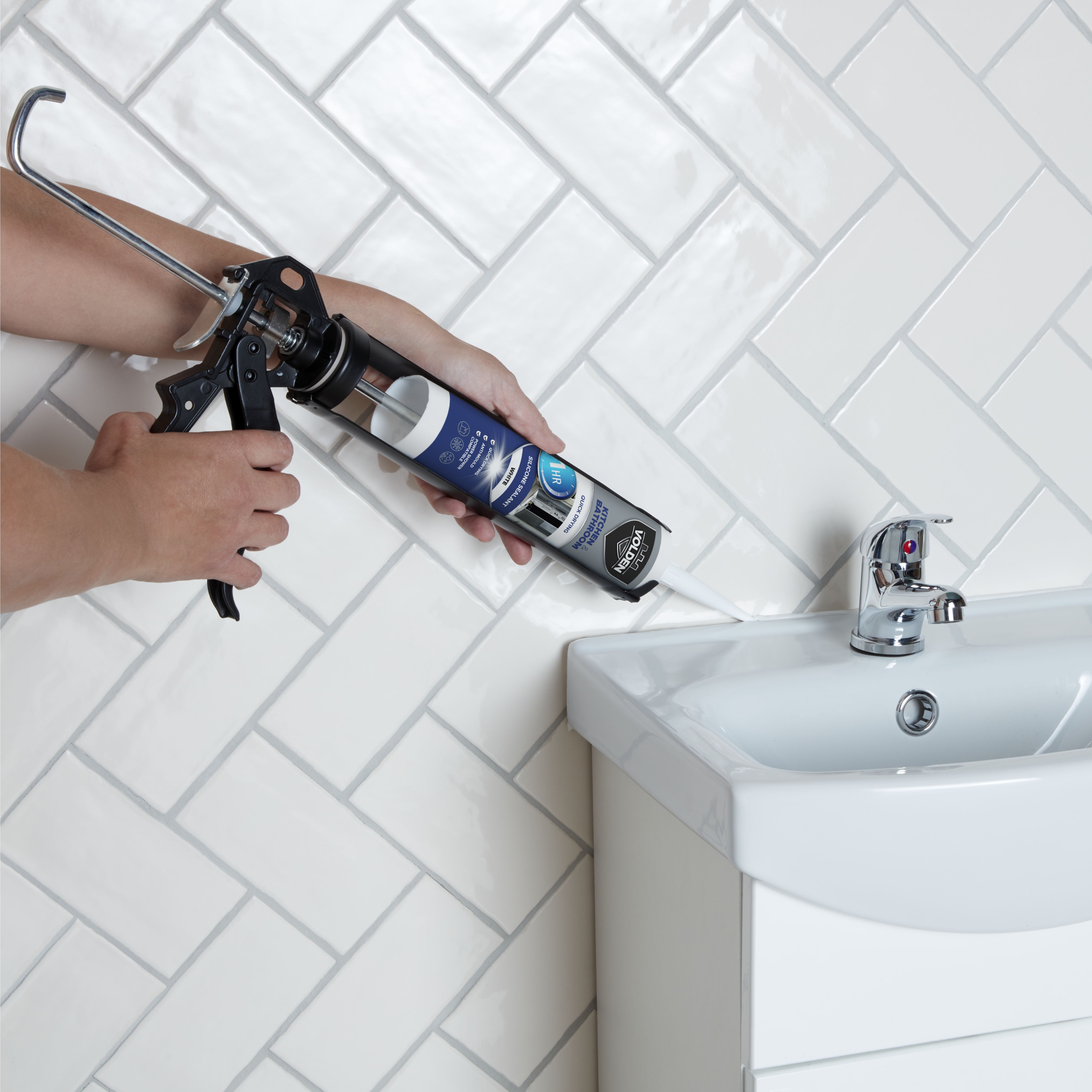 Volden Quick dry White Silicone-based Bathroom & kitchen Cartridge Sealant, 280ml
