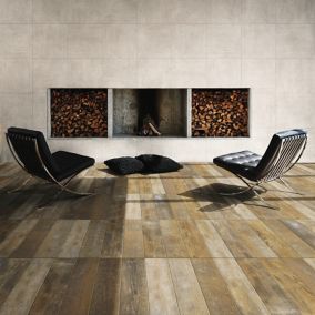 Warm brown Matt Wood effect Textured Porcelain Indoor Wall & floor Tile, Pack of 11, (L)600mm (W)150mm
