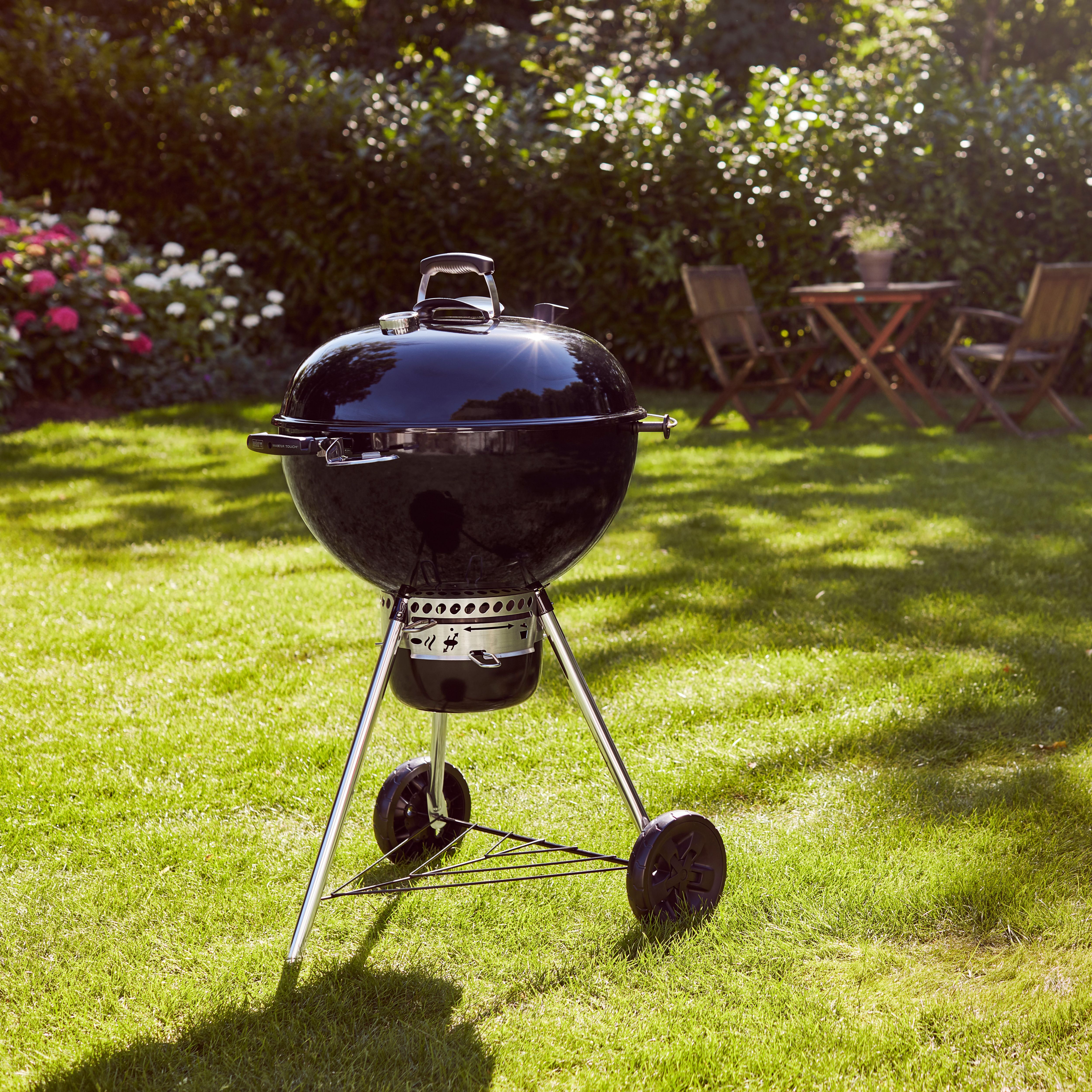 Weber Master-Touch GBS E-5750 Master Touch GBS Black Charcoal Barbecue (D) 570mm