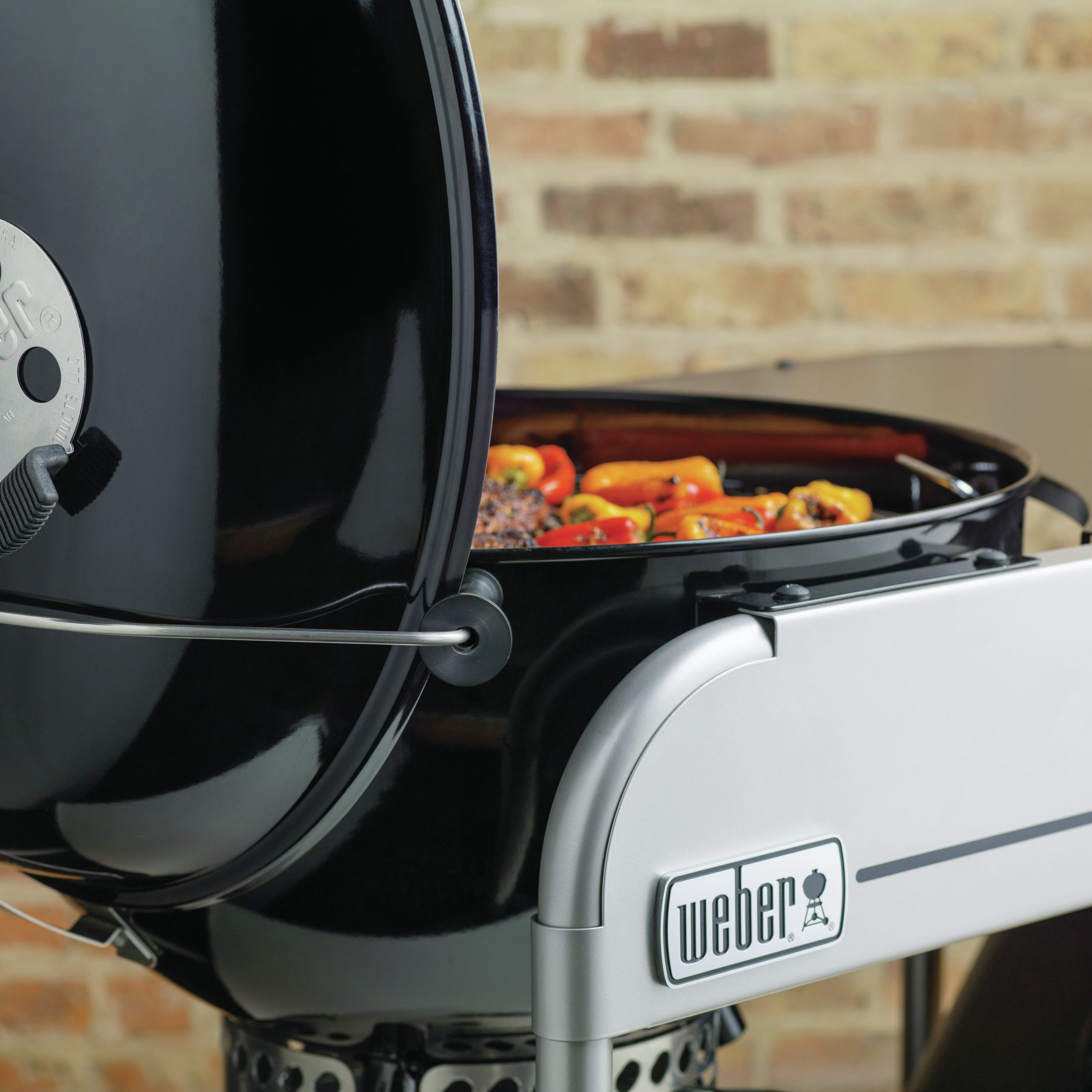 Weber Performer® deluxe GBS Black Charcoal Barbecue (D) 570mm - 3