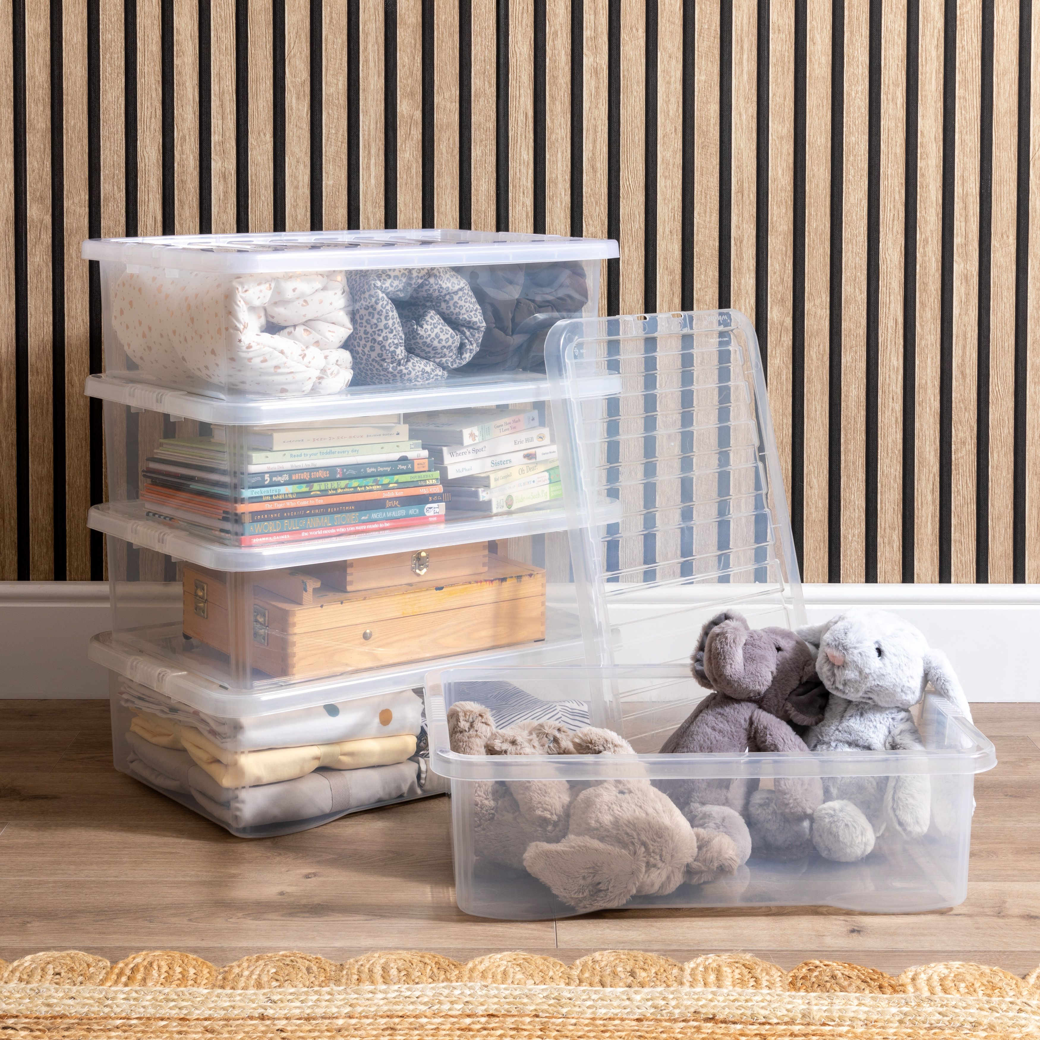 Wham Crystal Clear Rectangular 32L Medium Plastic Stackable Underbed Storage box with Lid - 6