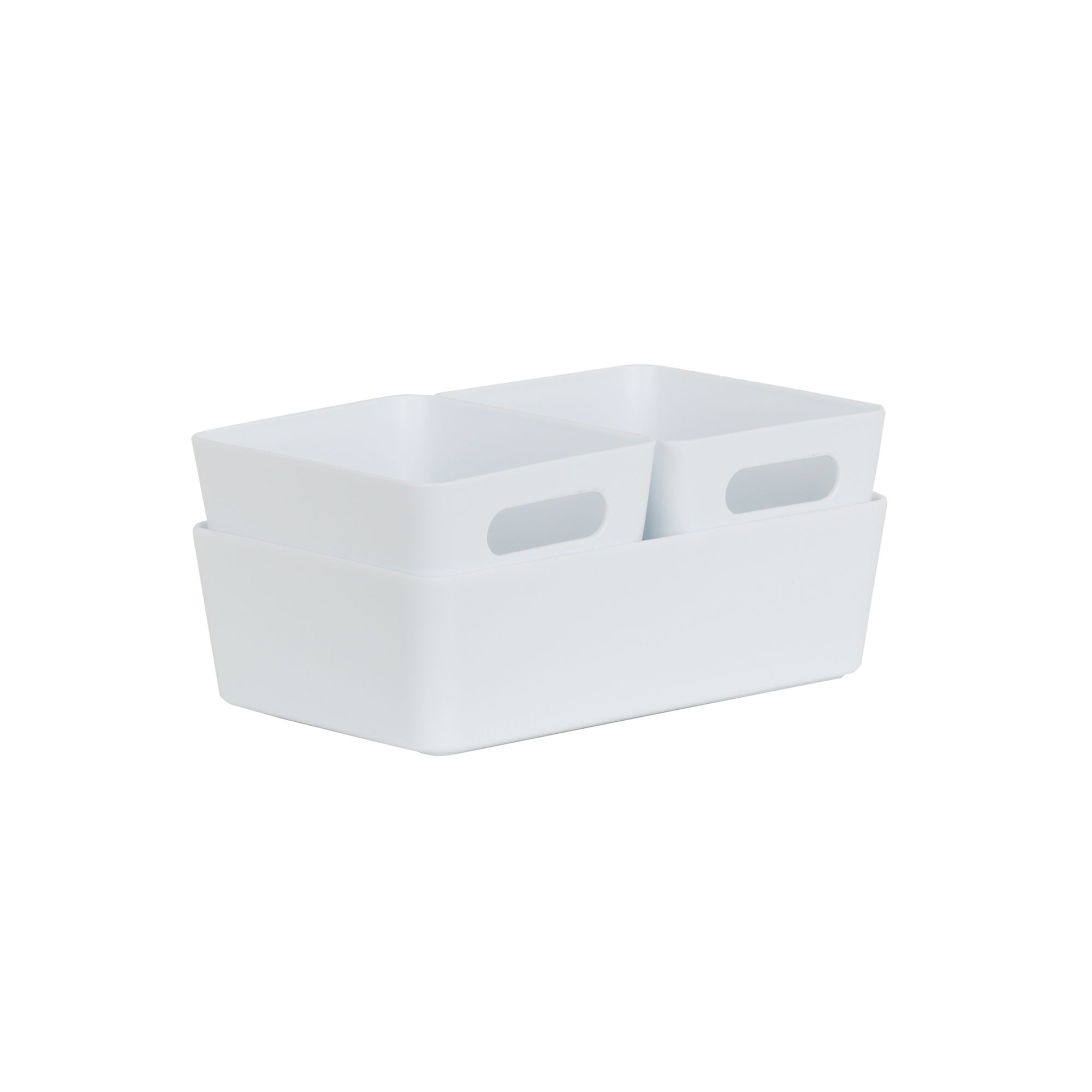 Wham Studio High Polished Finish White Plastic Nestable Storage basket ...