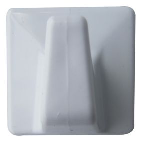 https://media.diy.com/is/image/Kingfisher/white-abs-plastic-small-hook-holds-0-5kg-pack-of-2~05253074_02c?wid=284&hei=284