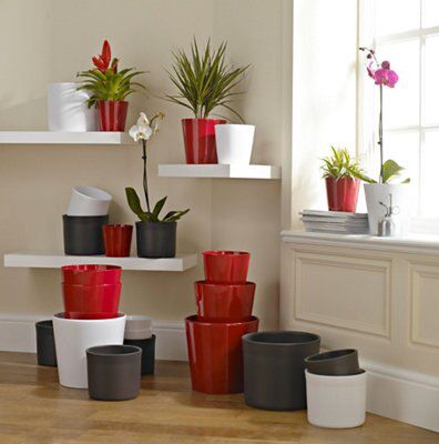 White Ceramic Straight edge Plant pot (Dia)32cm DIY at B&Q