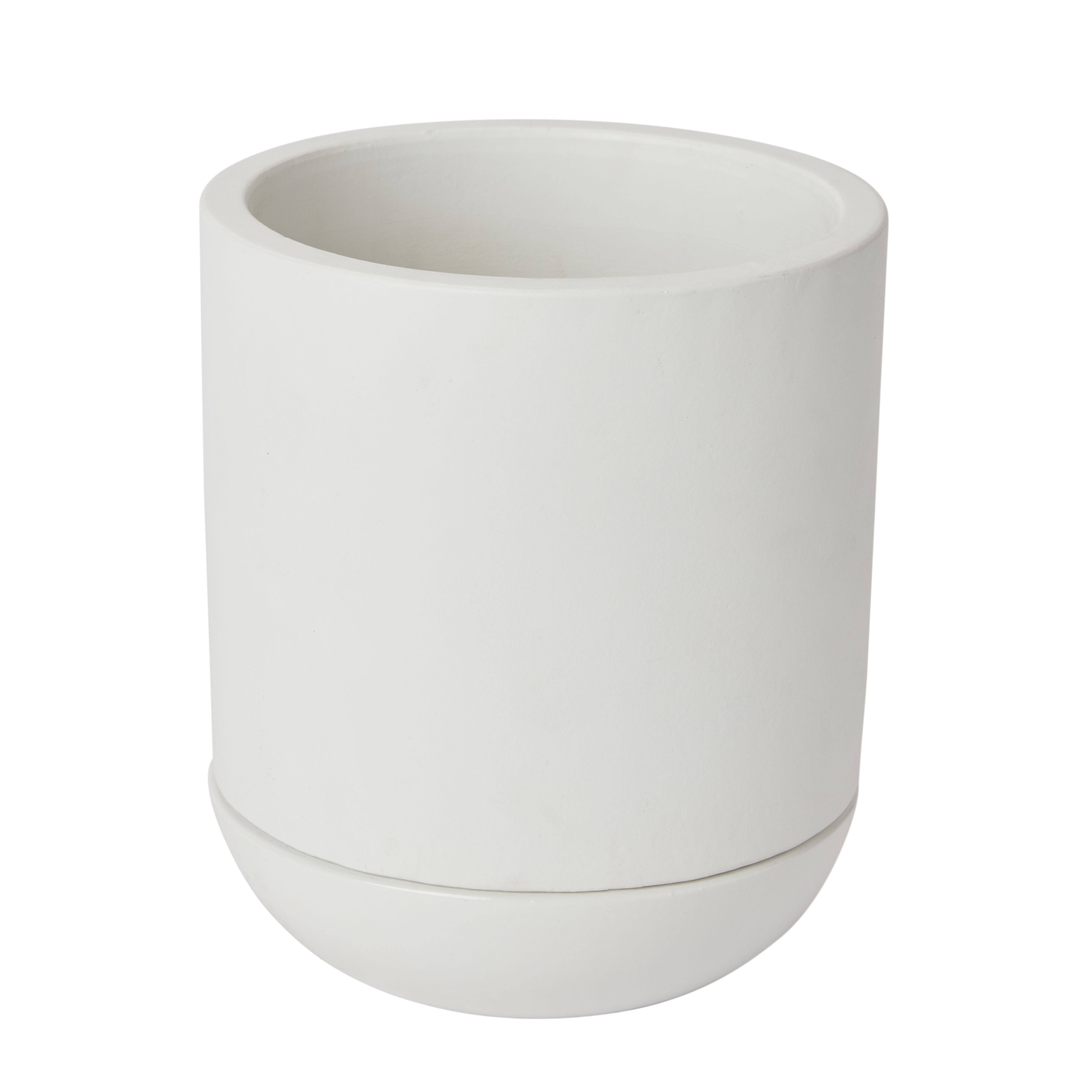 White Concrete Cylindrical Plant pot (Dia)15.4cm | DIY at B&Q