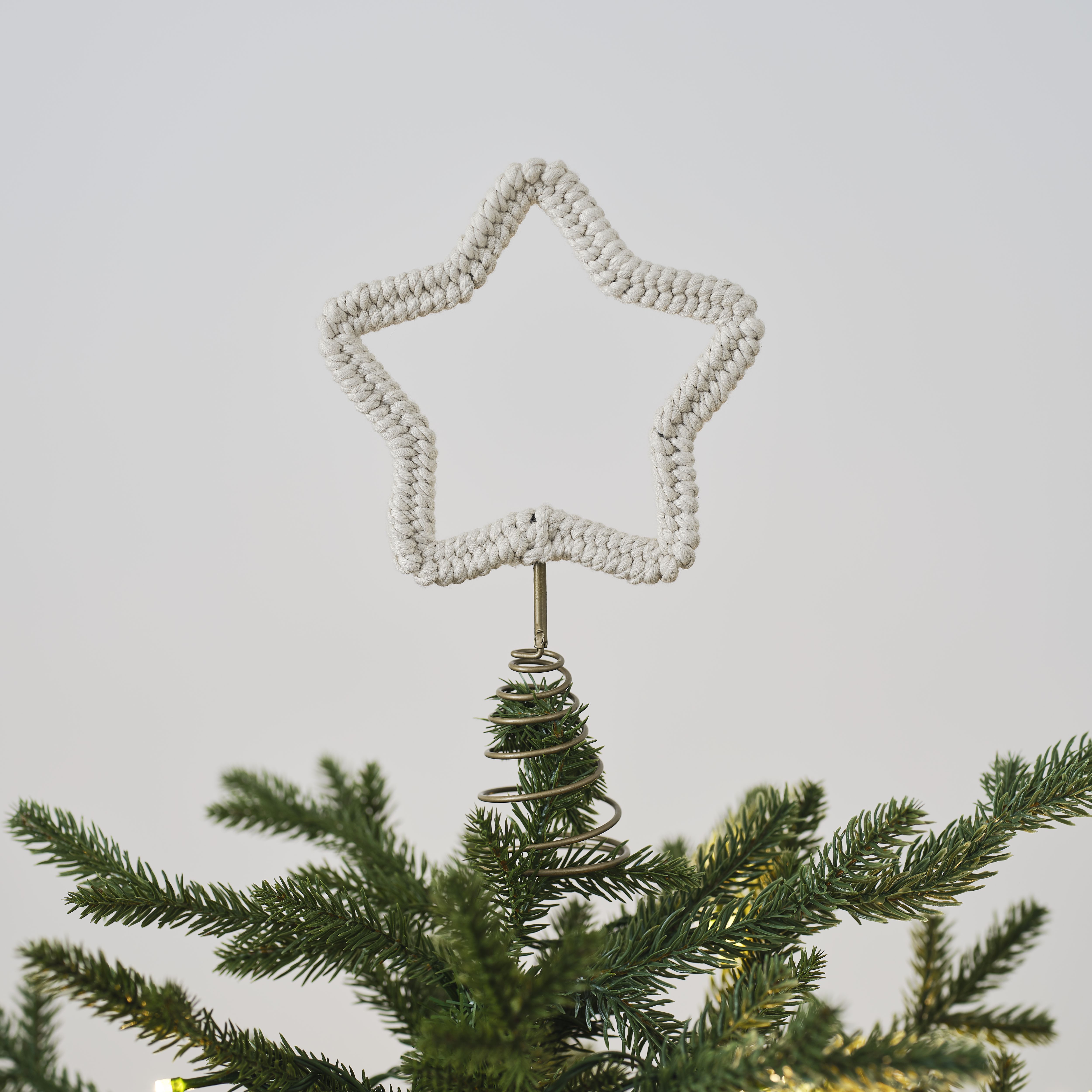 White Macrame & metal Star Christmas tree topper - 4