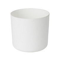 White Plastic Round Plant pot (Dia)17.6cm
