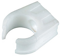 White Solvent weld Waste pipe Clip (Dia)21.5mm, Pack of 4