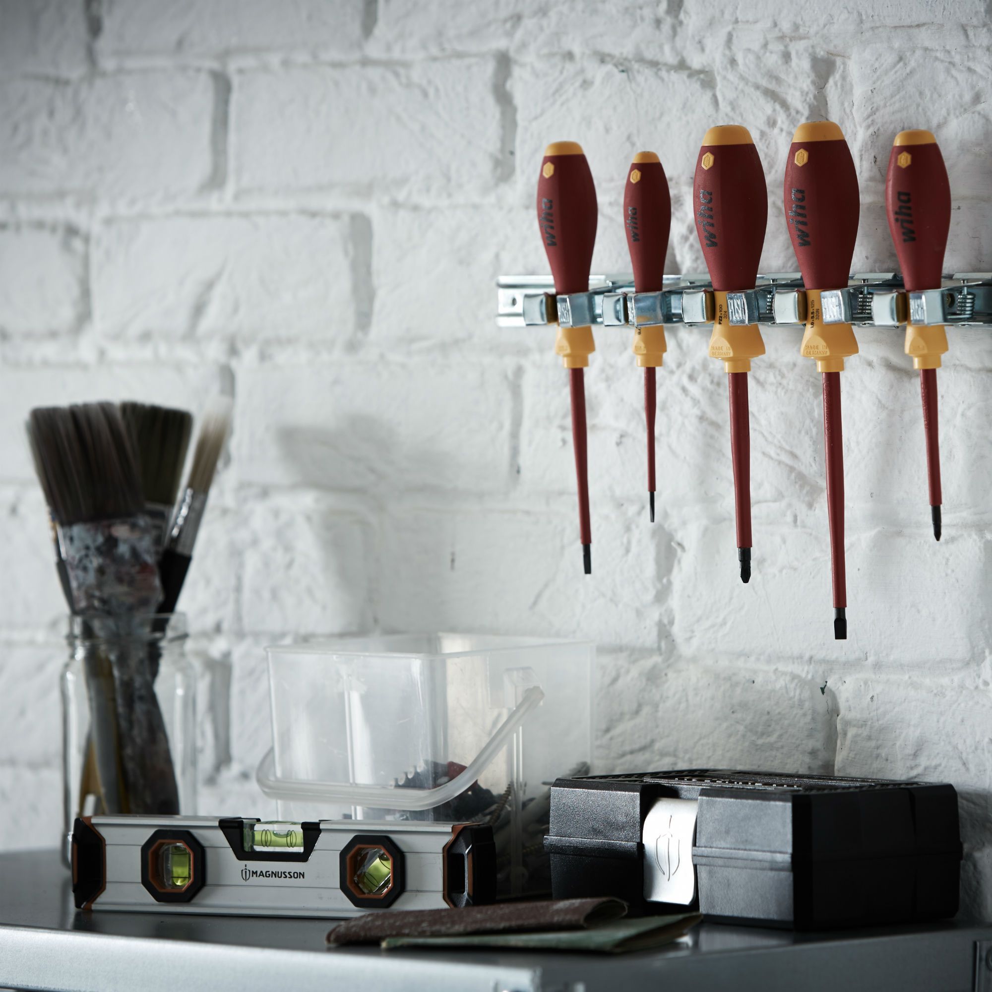 Wiha 5 piece Mixed VDE Screwdriver set