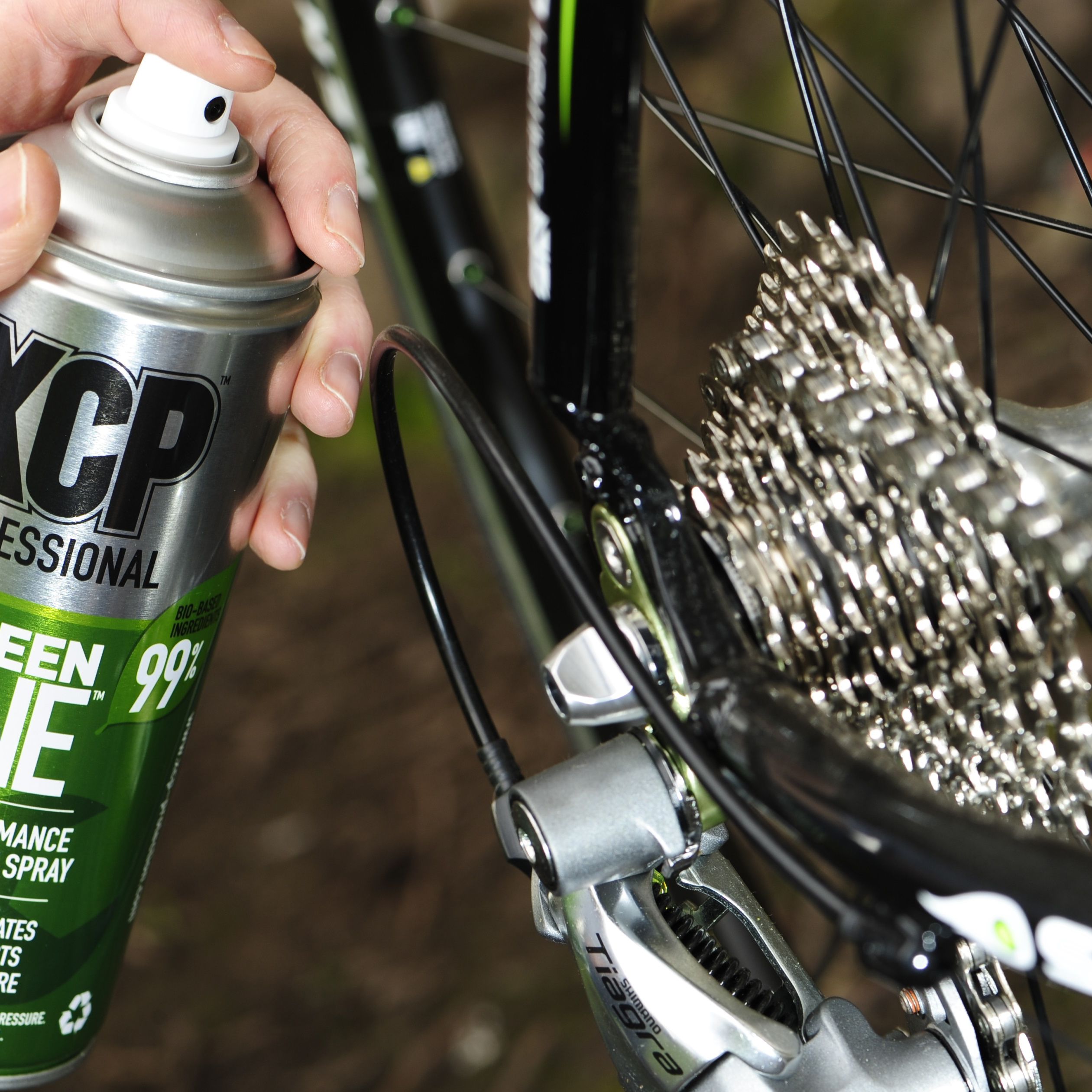 XCP Green ONE Oil lubricant, 400ml Can
